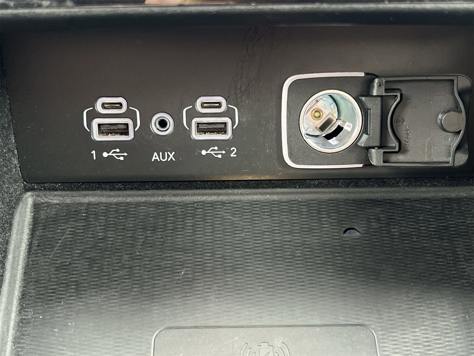 2022 Jeep Grand Cherokee L Laredo 32