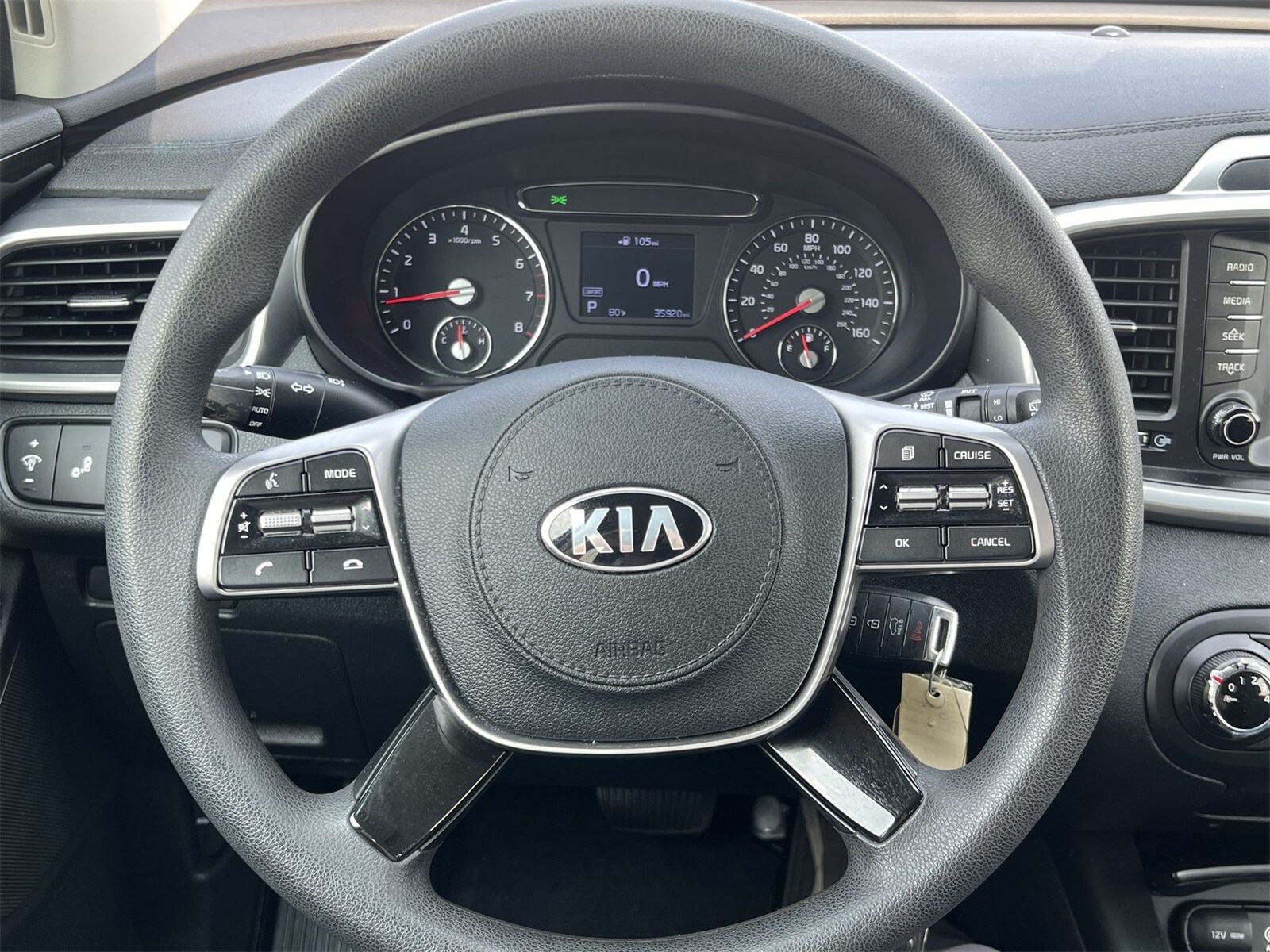 Thumbnail: 2020 Kia Sorento - 23