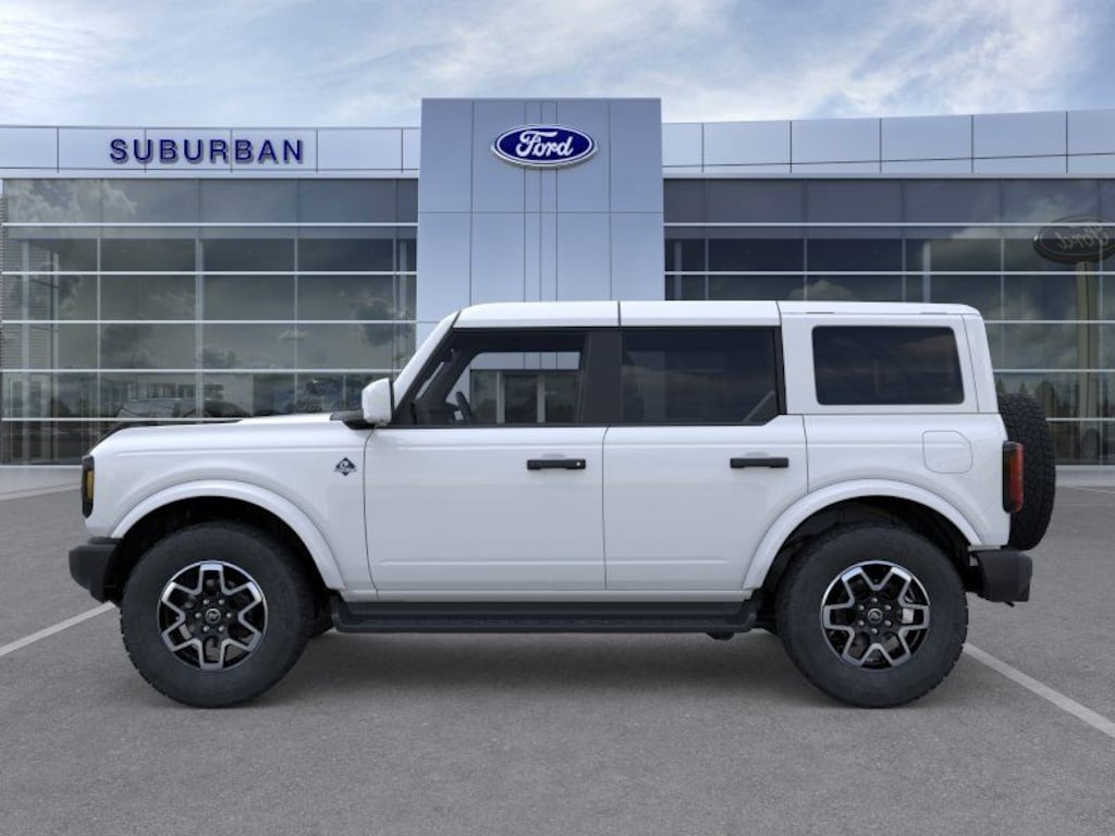 New 2026 Ford Bronco Outer Banks SUV