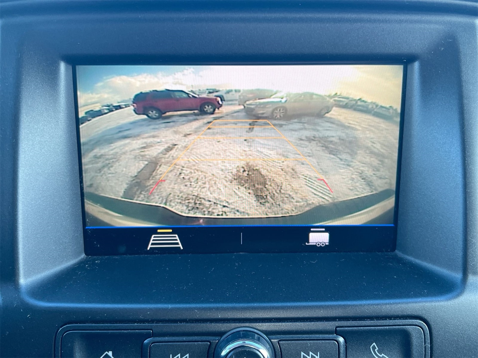 Thumbnail: 2021 Chevrolet Colorado - 27