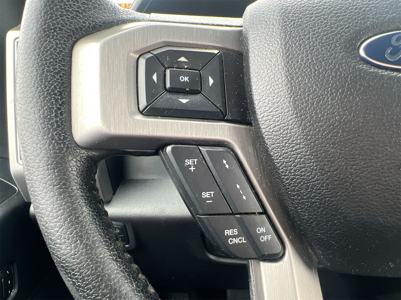 Thumbnail: 2015 Ford F-150 - 23