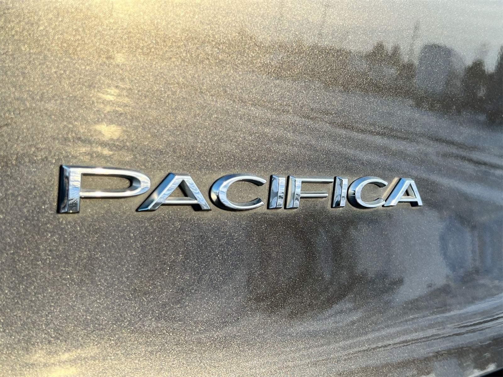 Thumbnail: 2018 Chrysler Pacifica - 13