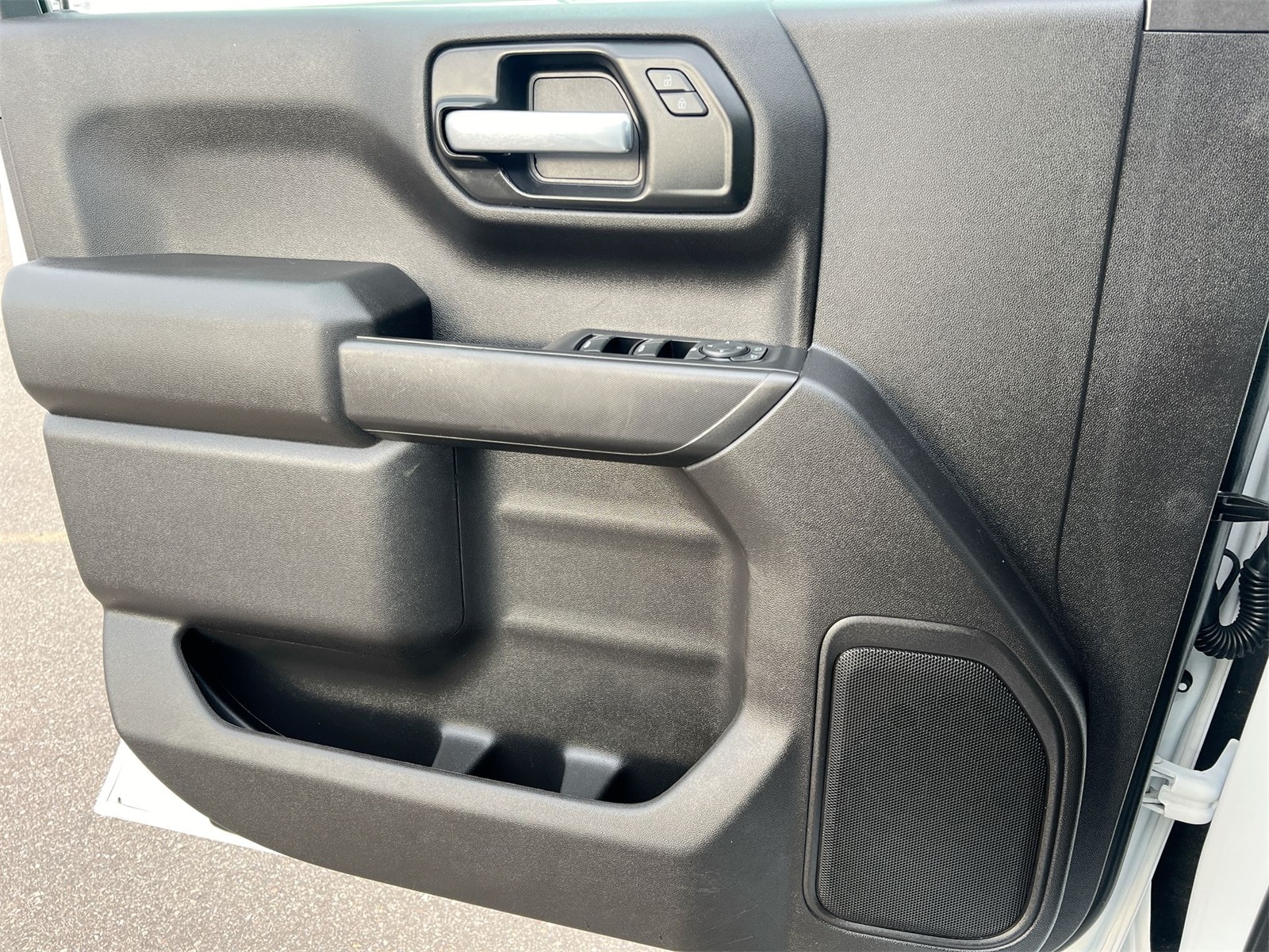 Thumbnail: 2021 Chevrolet Silverado 1500 - 28