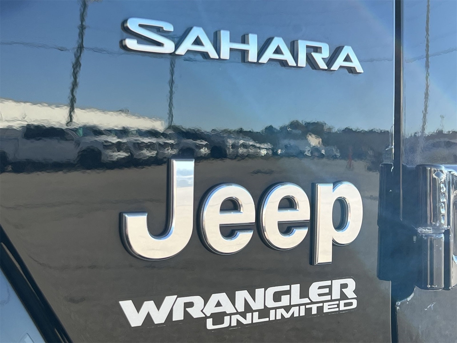 Thumbnail: 2020 Jeep Wrangler - 12