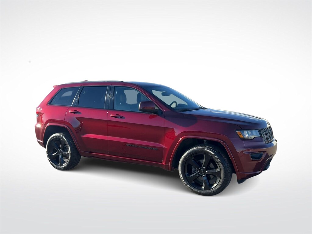 Used 2018 Jeep Grand Cherokee Altitude SUV
