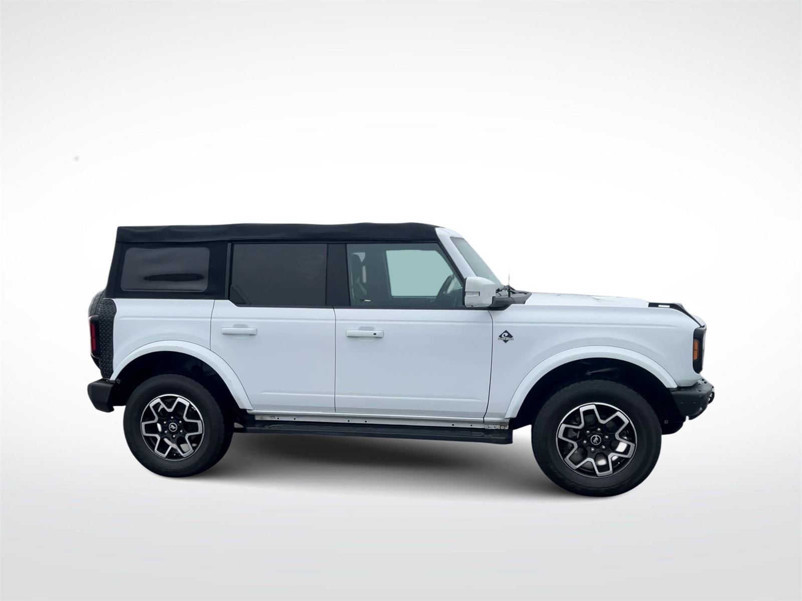 Thumbnail: 2022 Ford Bronco - 2