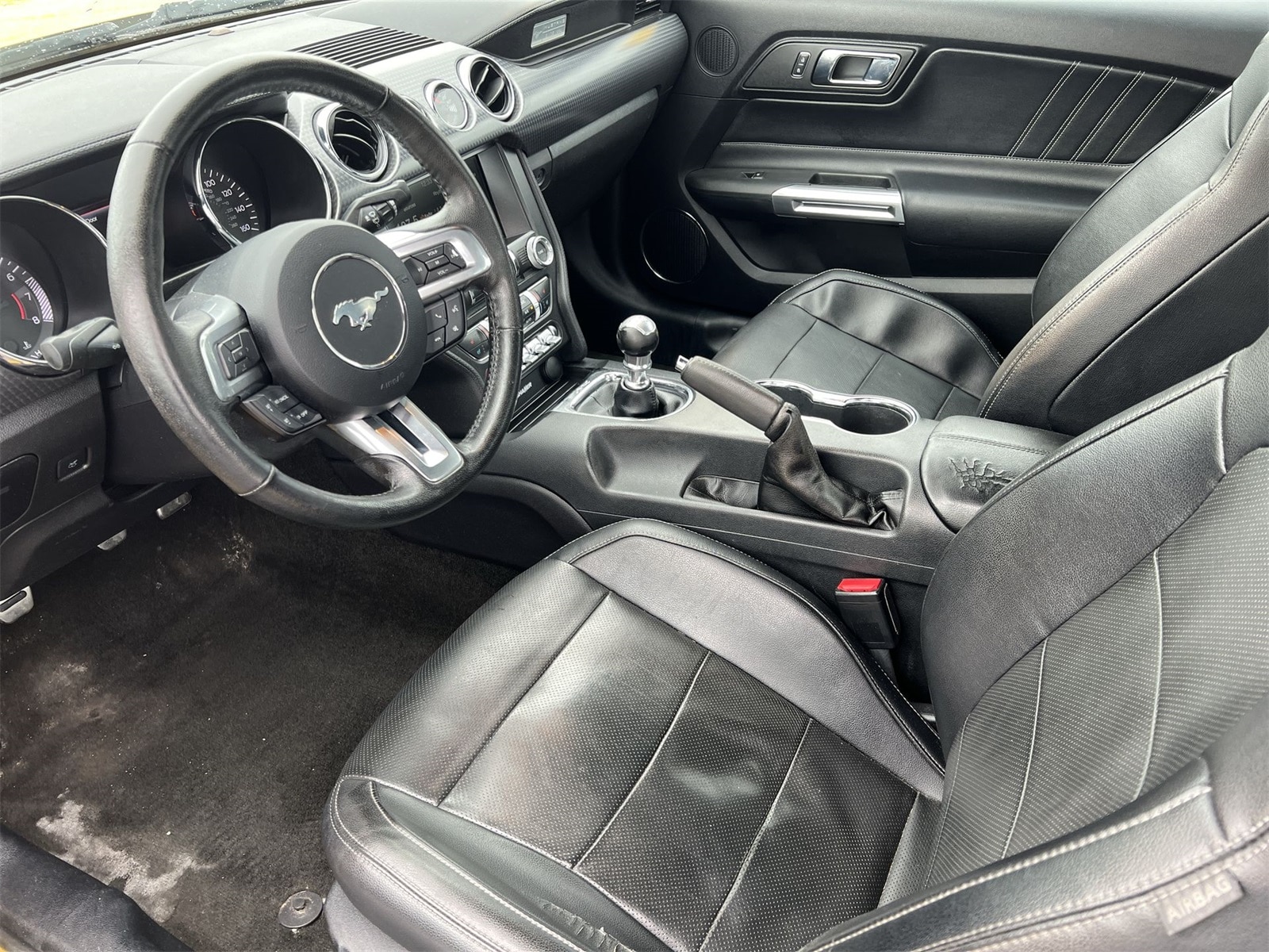 Thumbnail: 2016 Ford Mustang - 10