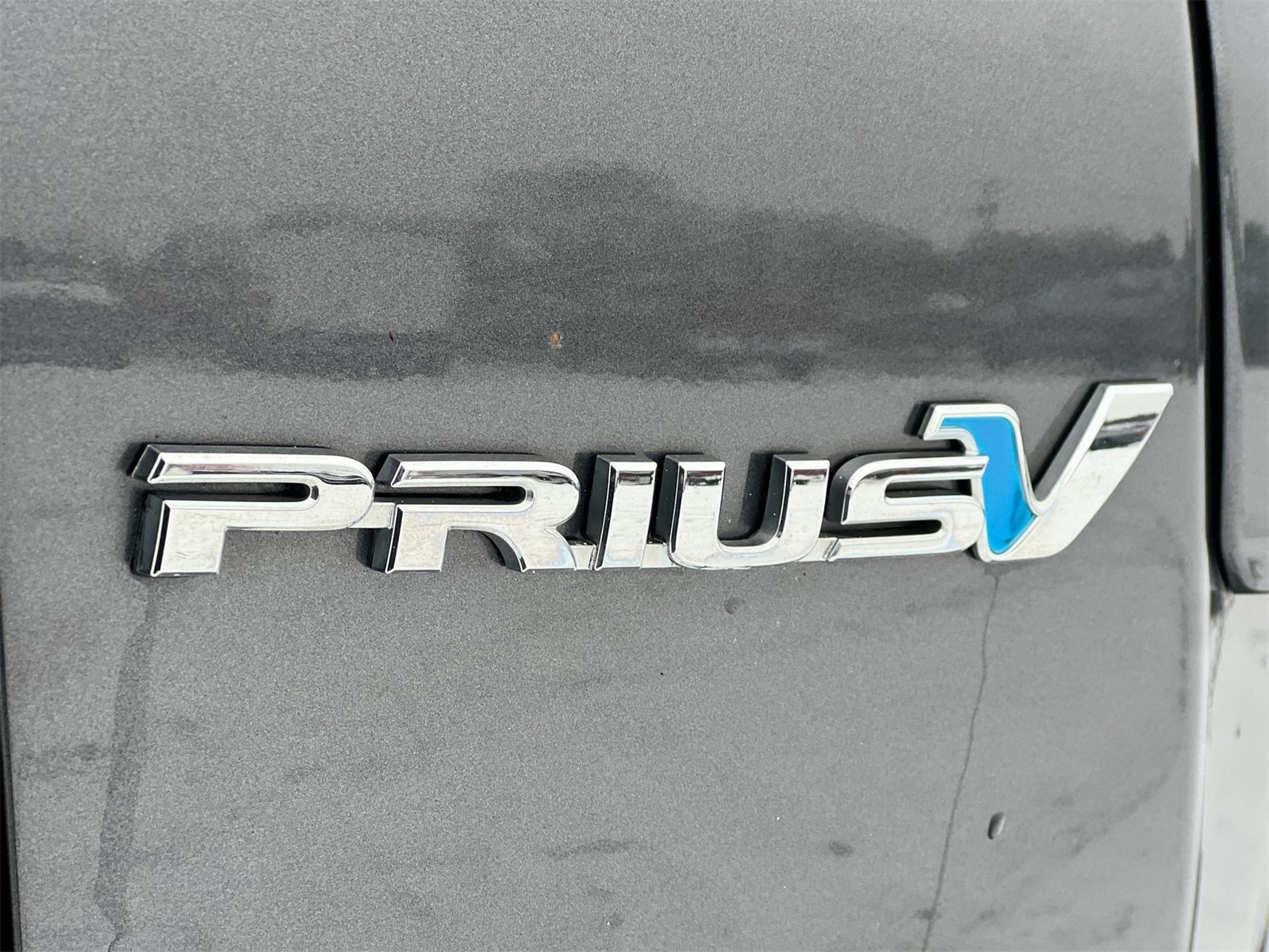 Thumbnail: 2014 Toyota Prius v - 13