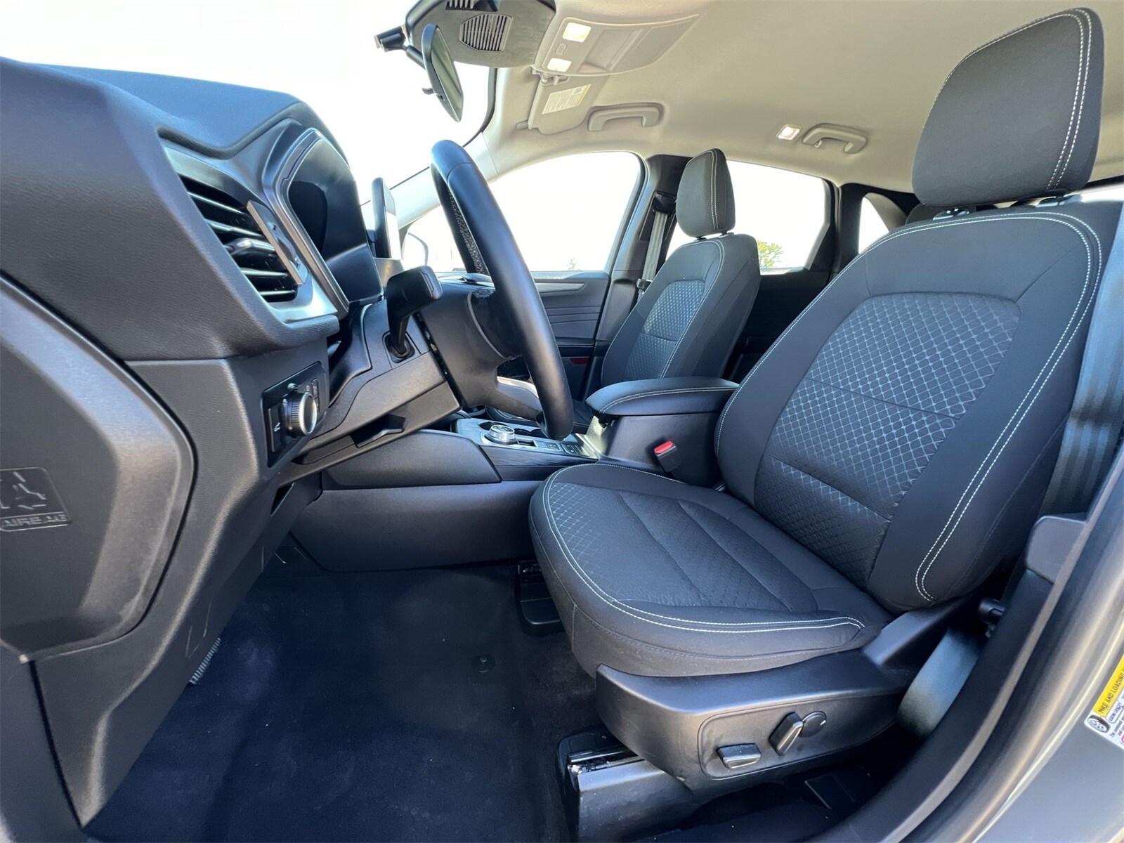 Thumbnail: 2023 Ford Escape - 17