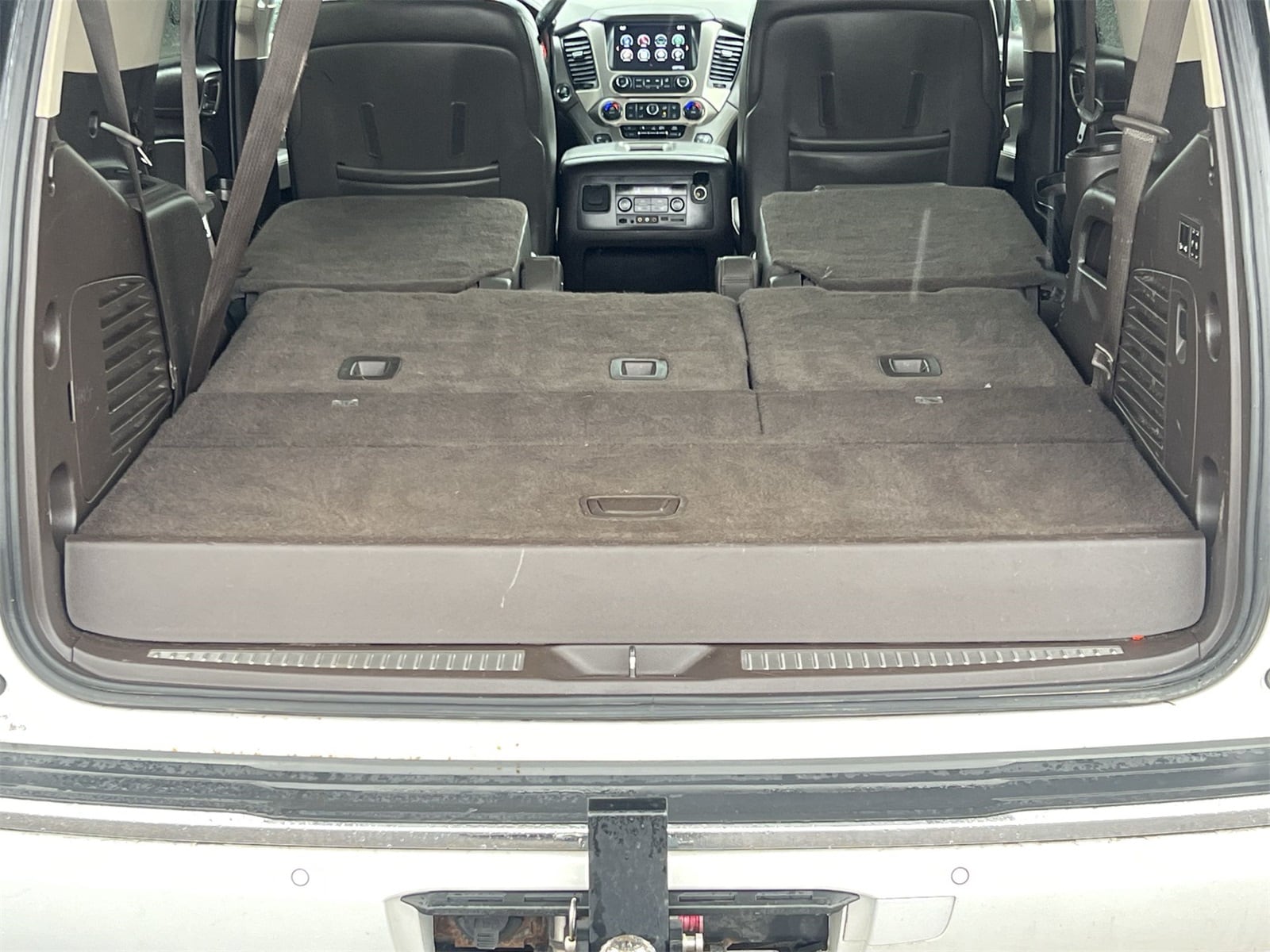 Thumbnail: 2016 GMC Yukon - 34