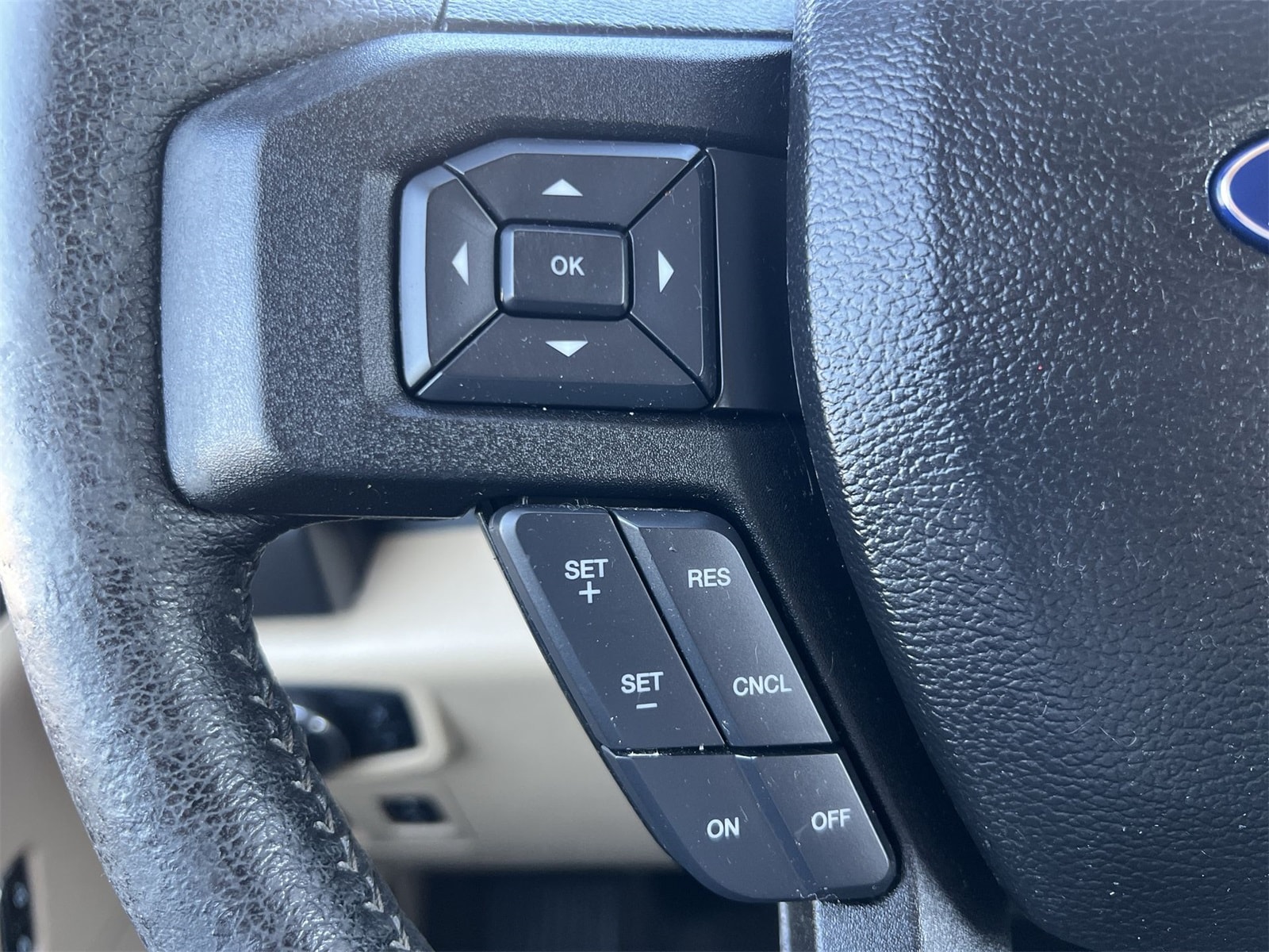 Thumbnail: 2016 Ford F-150 - 23