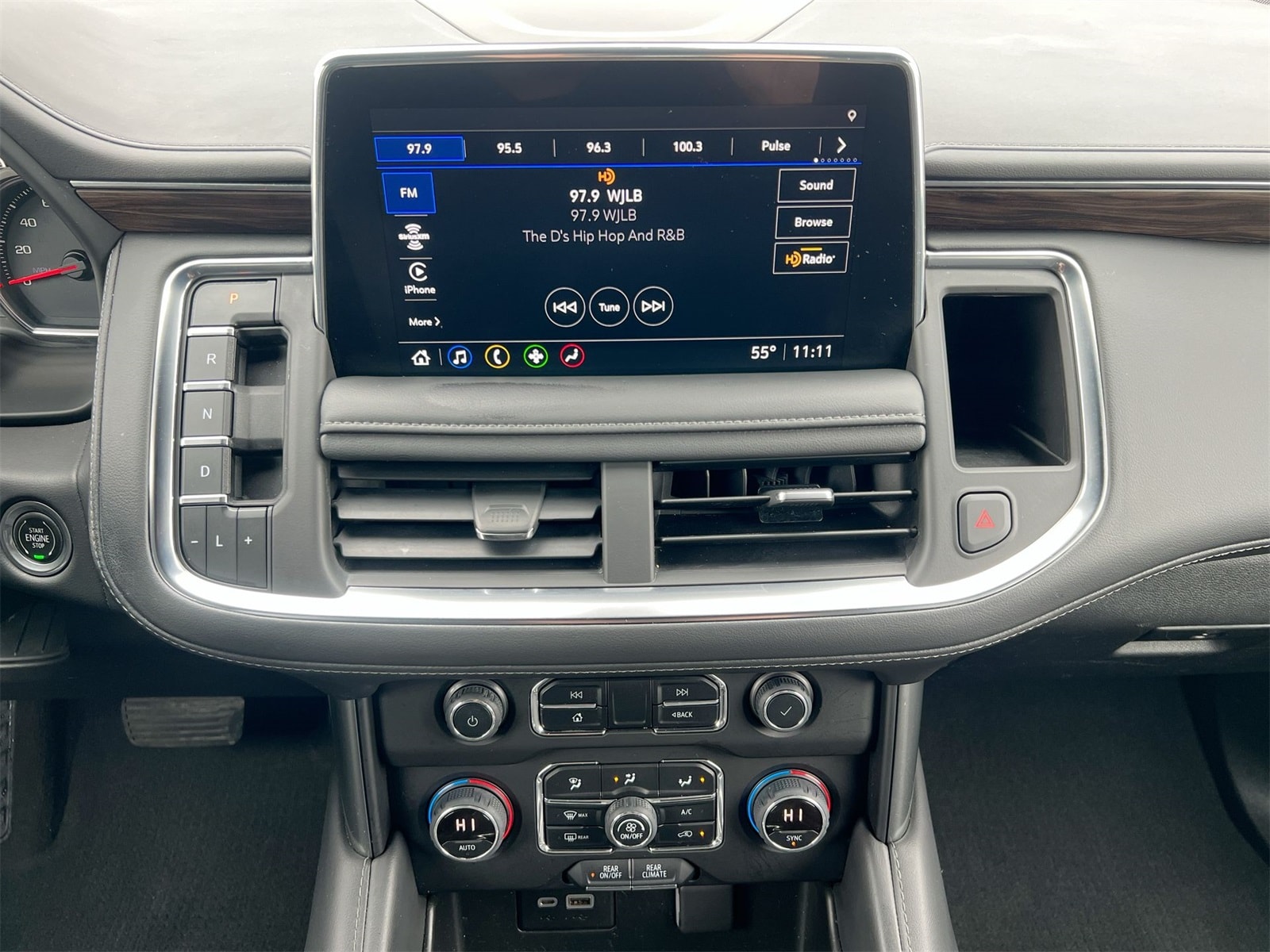 Thumbnail: 2021 Chevrolet Suburban - 26