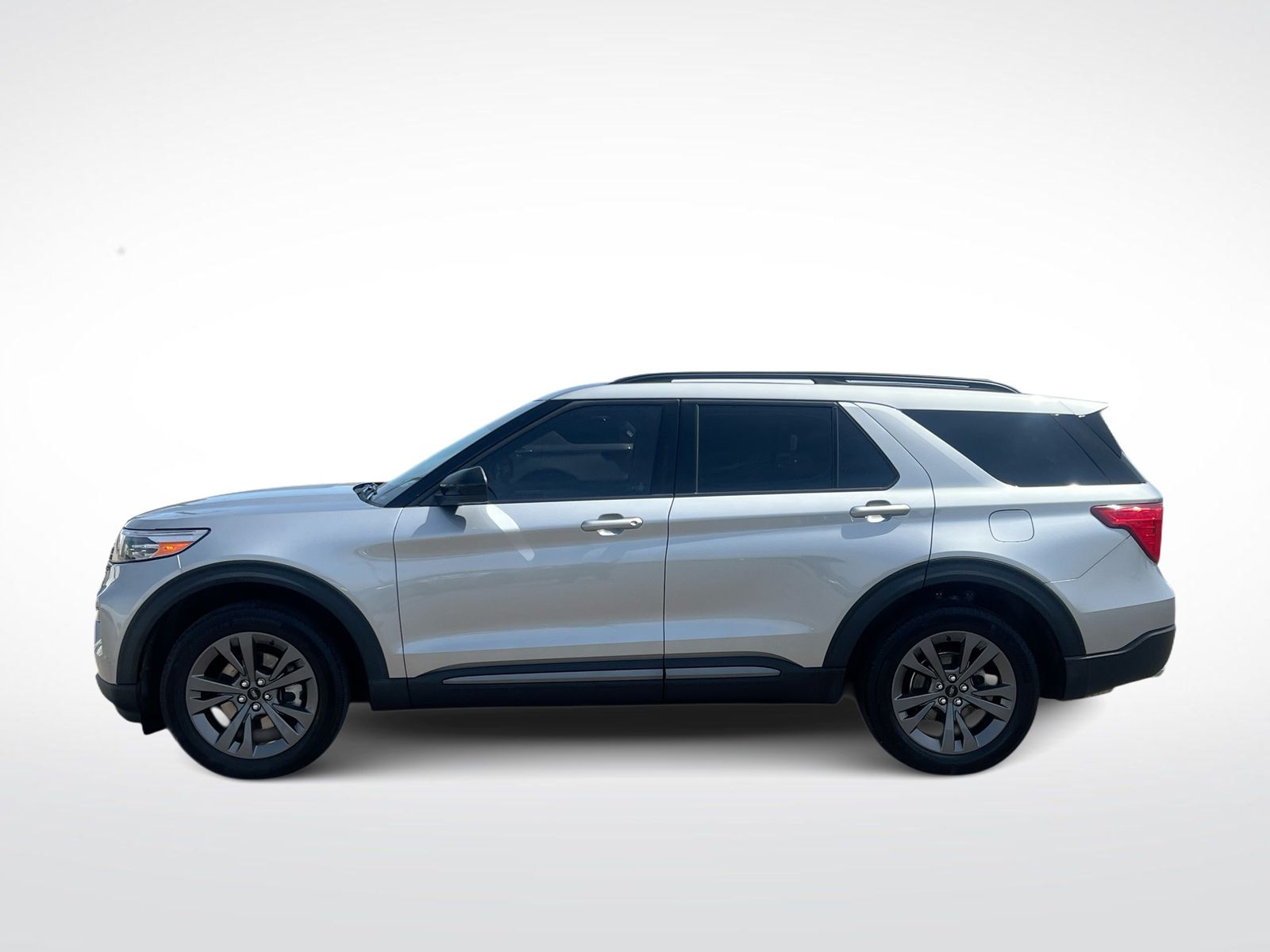 Thumbnail: 2023 Ford Explorer - 5
