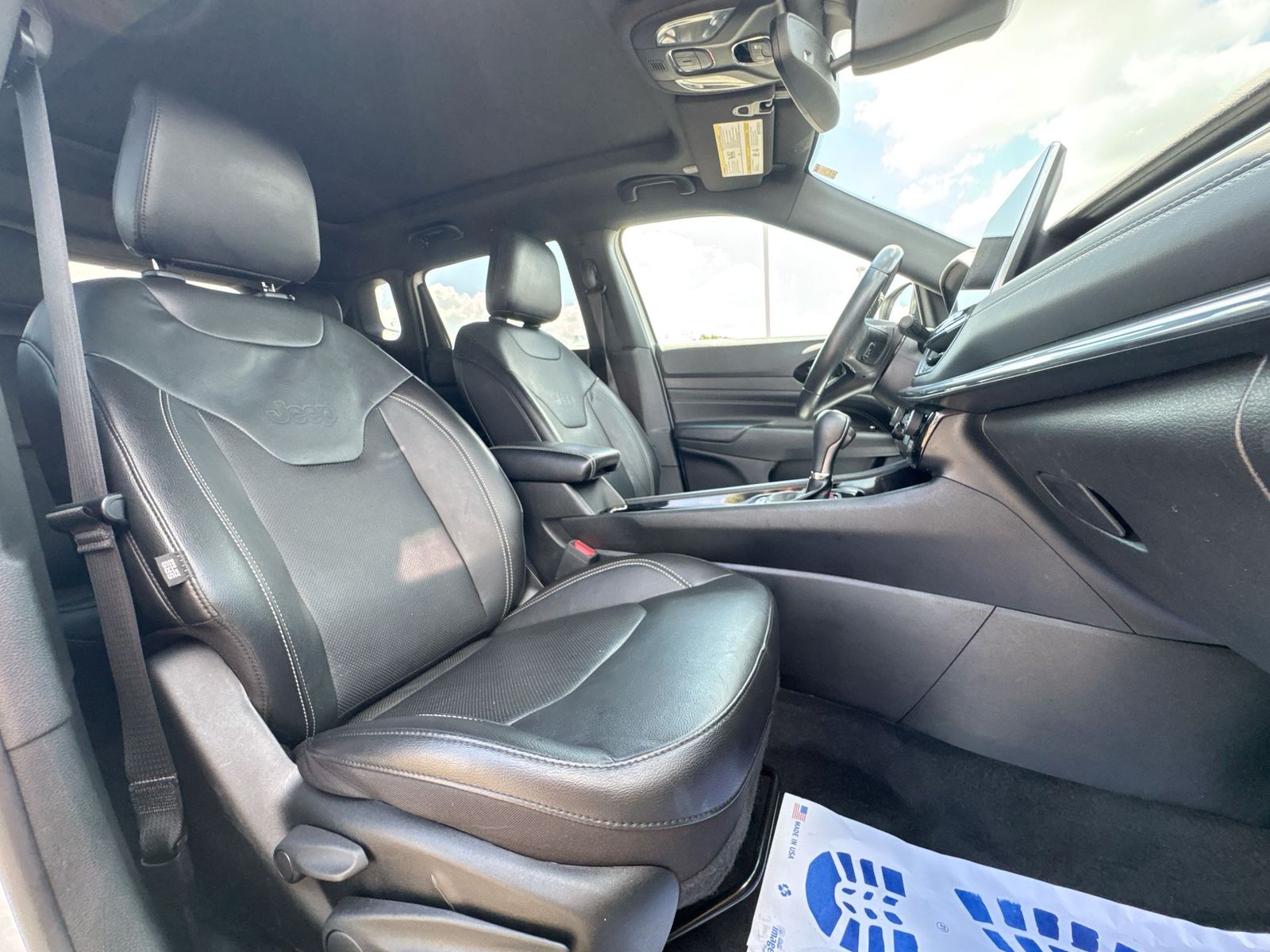 Thumbnail: 2022 Jeep Compass - 21