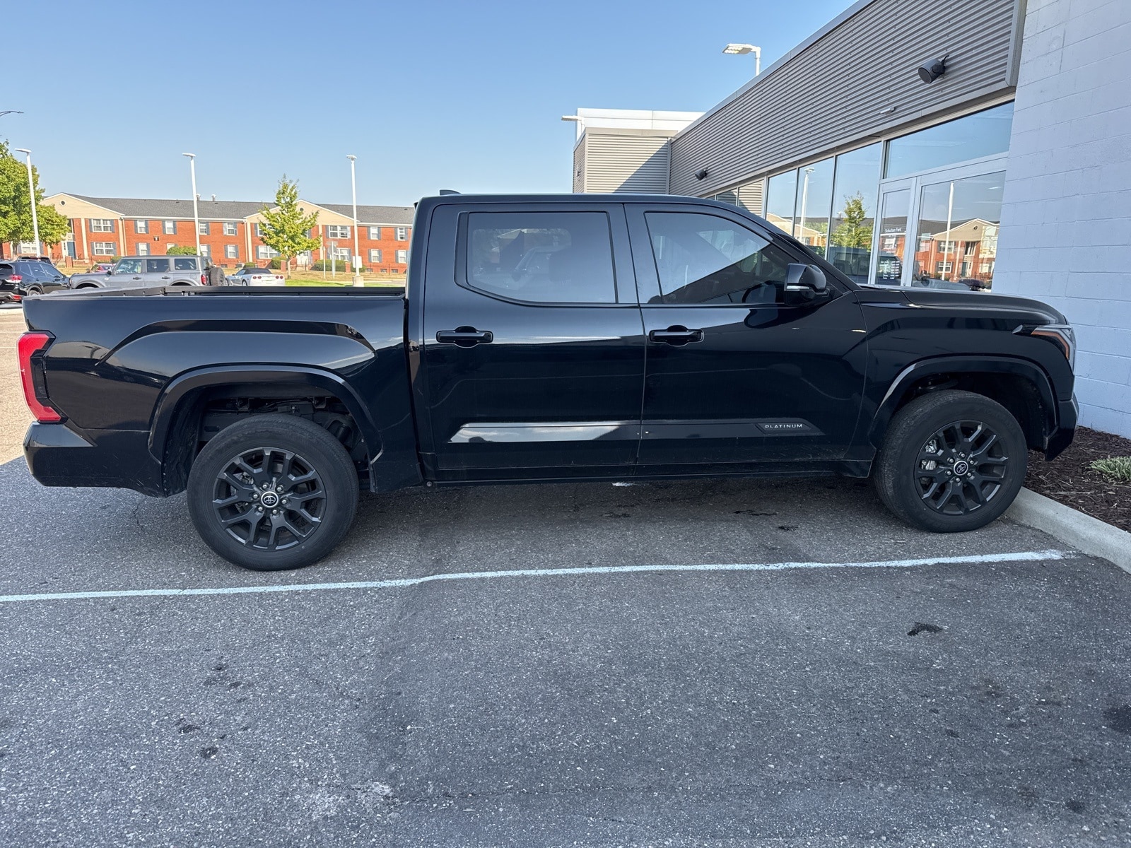 Thumbnail: 2023 Toyota Tundra - 3