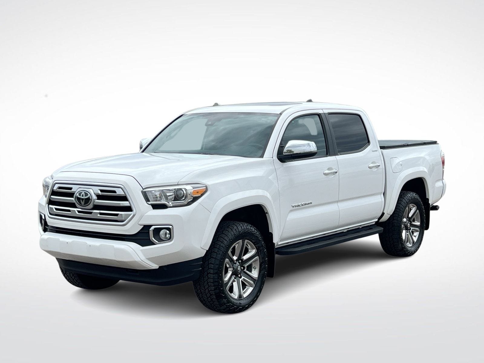 Thumbnail: 2019 Toyota Tacoma - 4