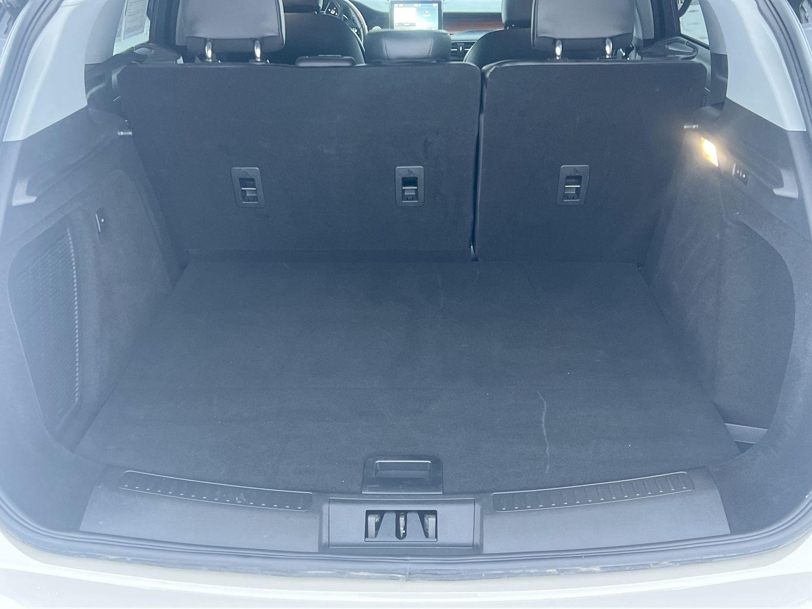 Thumbnail: 2022 Lincoln Corsair - 34