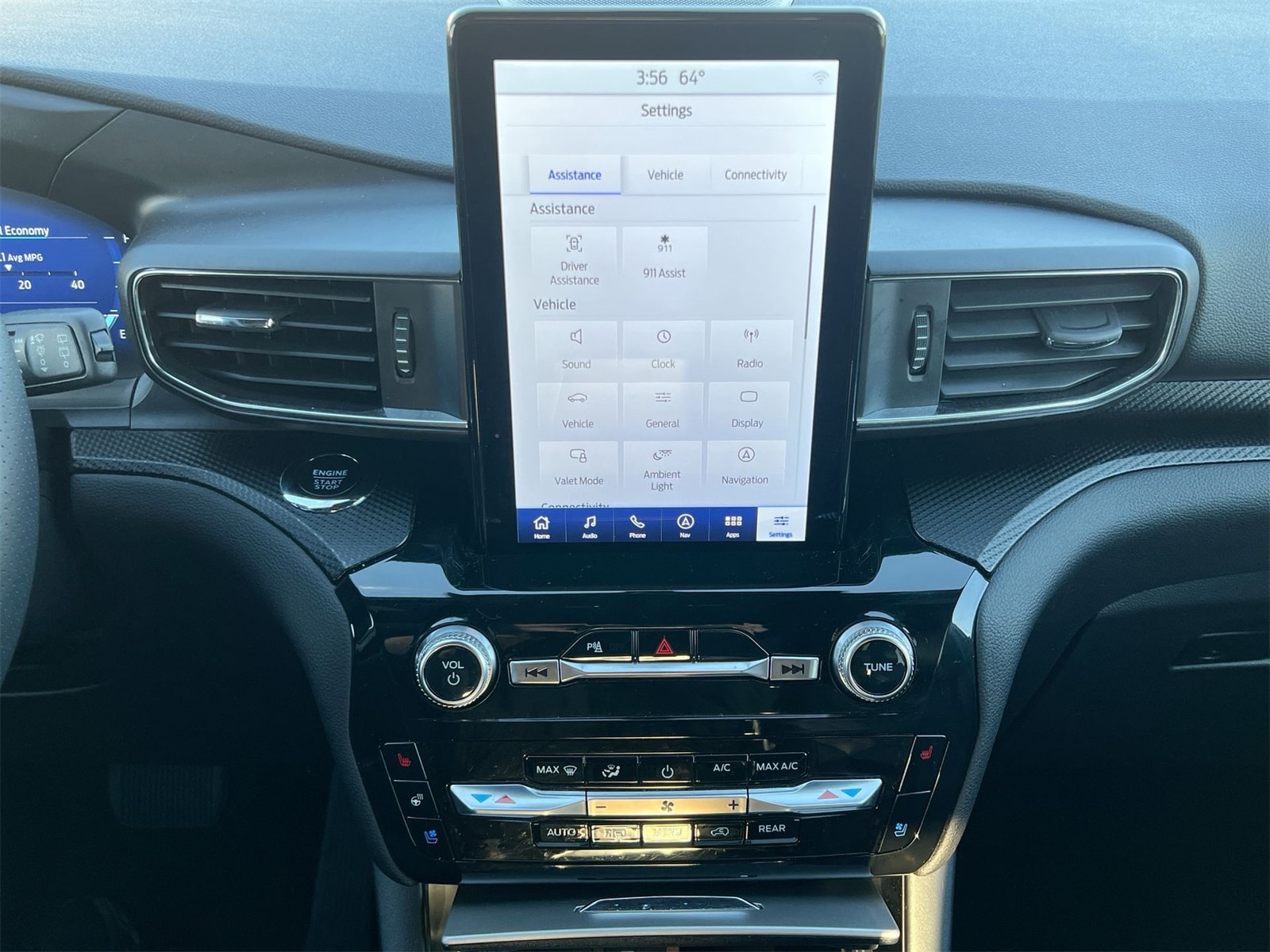 Thumbnail: 2024 Ford Explorer - 28