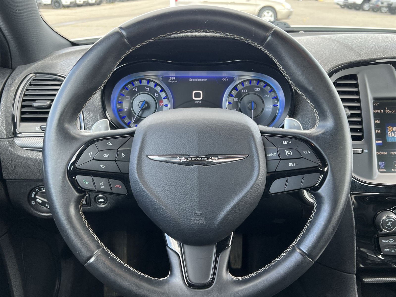 Thumbnail: 2016 Chrysler 300 - 23