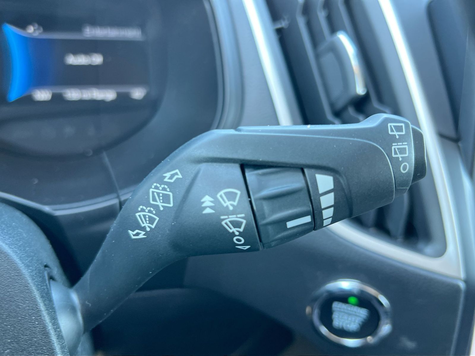 Thumbnail: 2023 Ford Edge - 25
