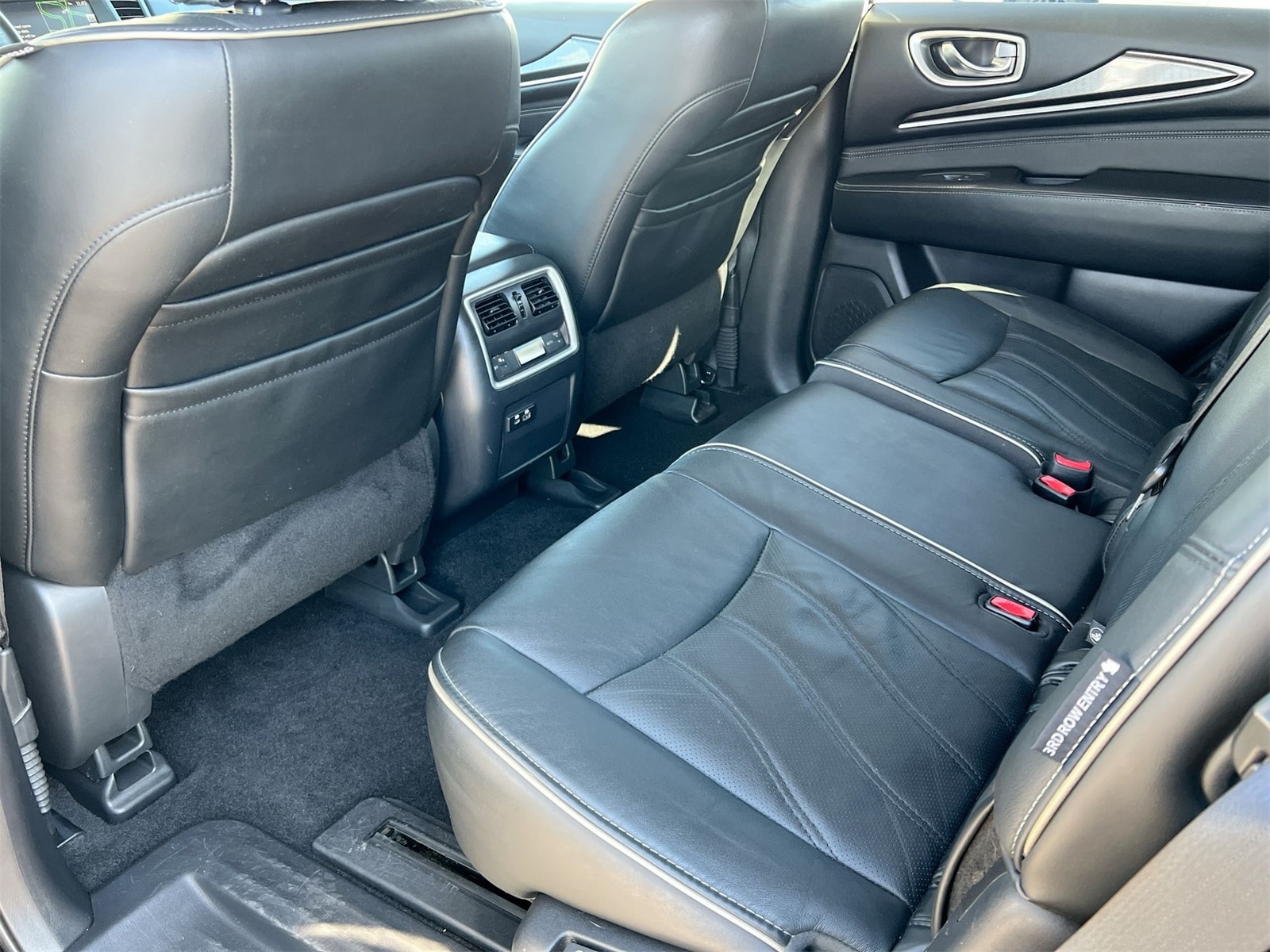 Thumbnail: 2020 INFINITI QX60 - 19