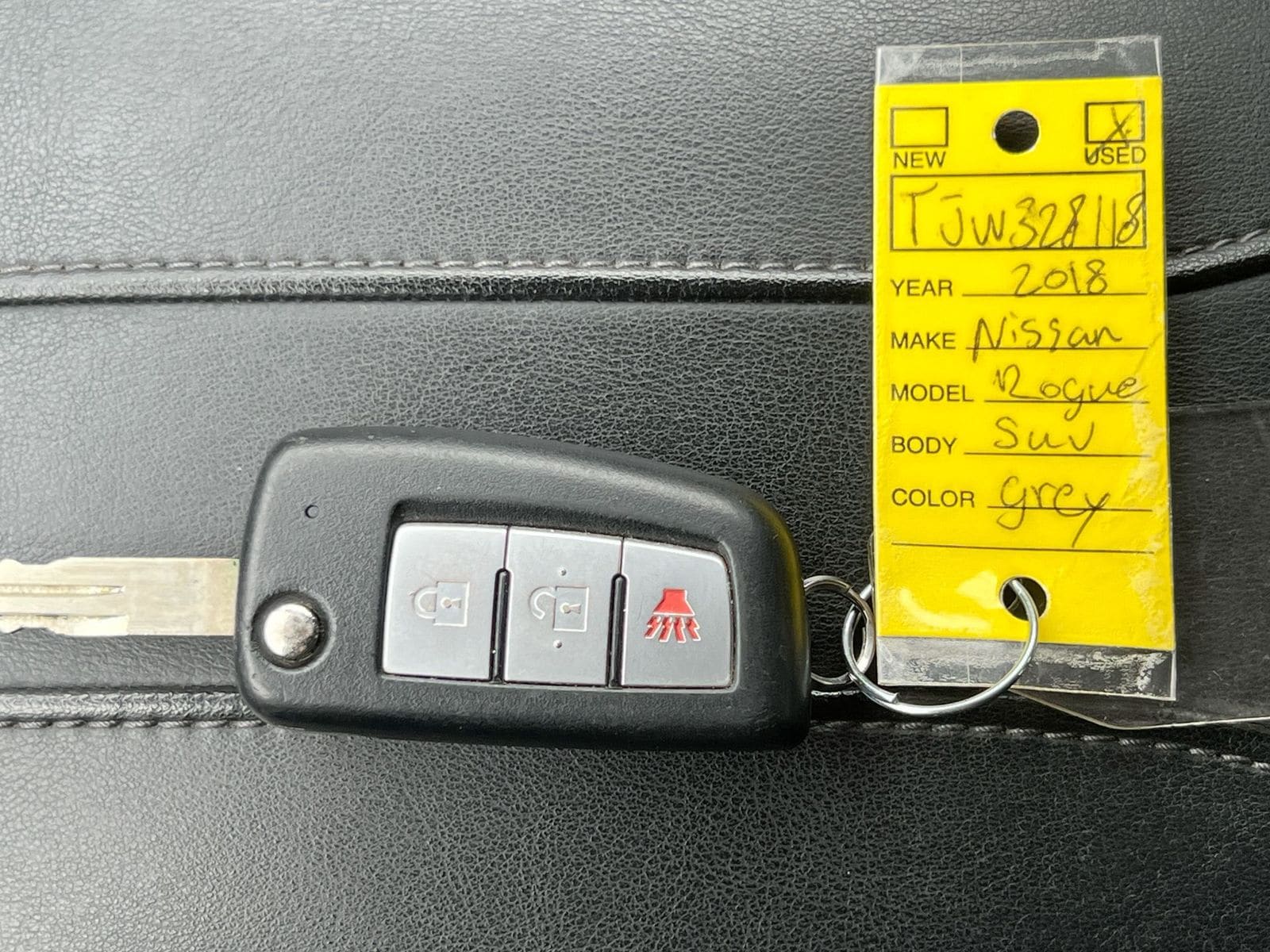 Thumbnail: 2018 Nissan Rogue - 34