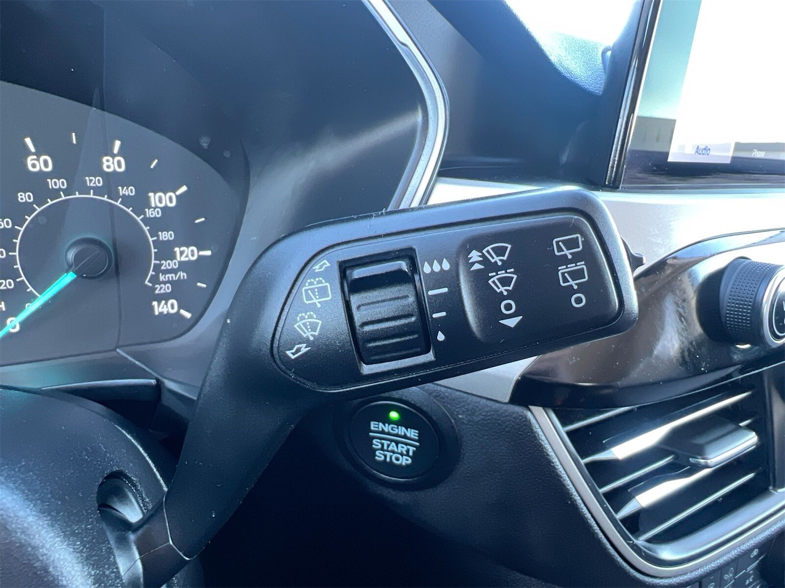 Thumbnail: 2022 Ford Escape - 27