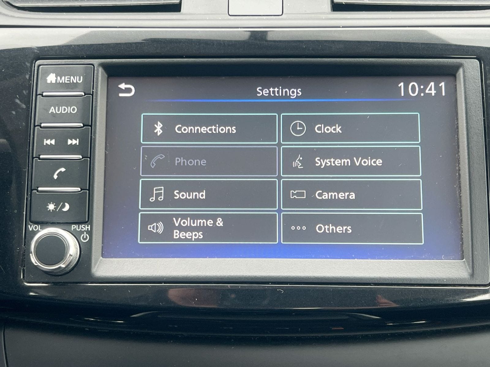 Thumbnail: 2019 Nissan Sentra - 29