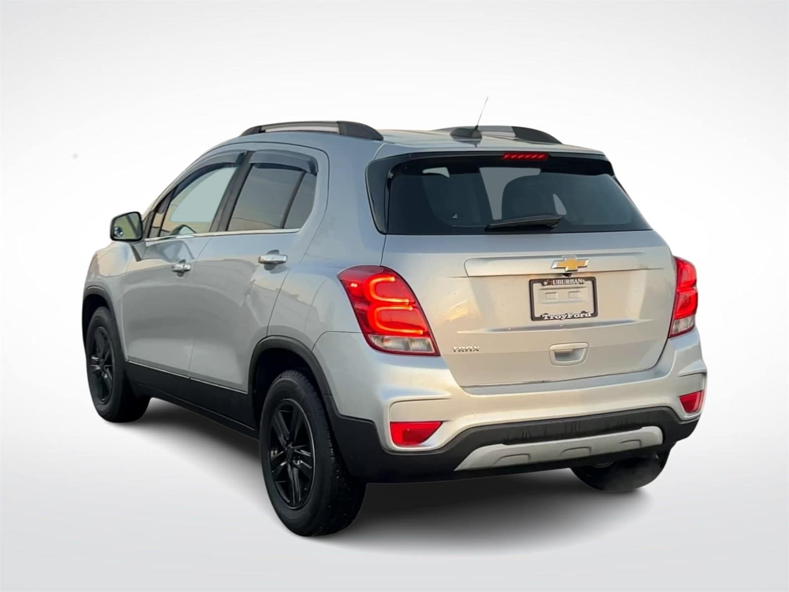 Thumbnail: 2017 Chevrolet Trax - 7