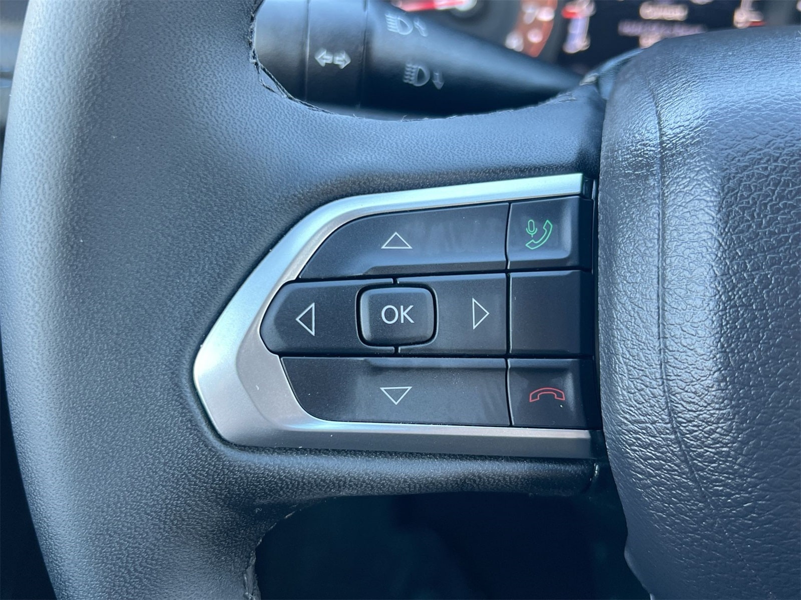 Thumbnail: 2025 Jeep Compass - 24