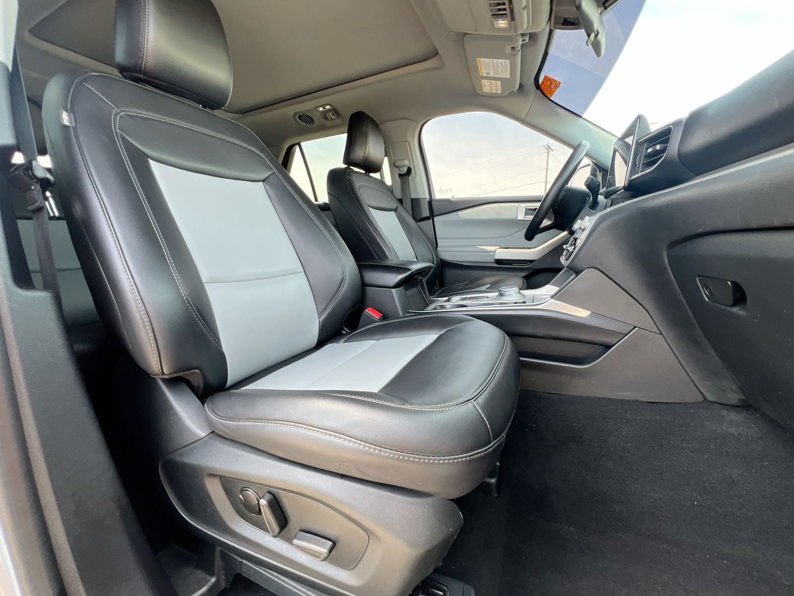 Thumbnail: 2023 Ford Explorer - 21