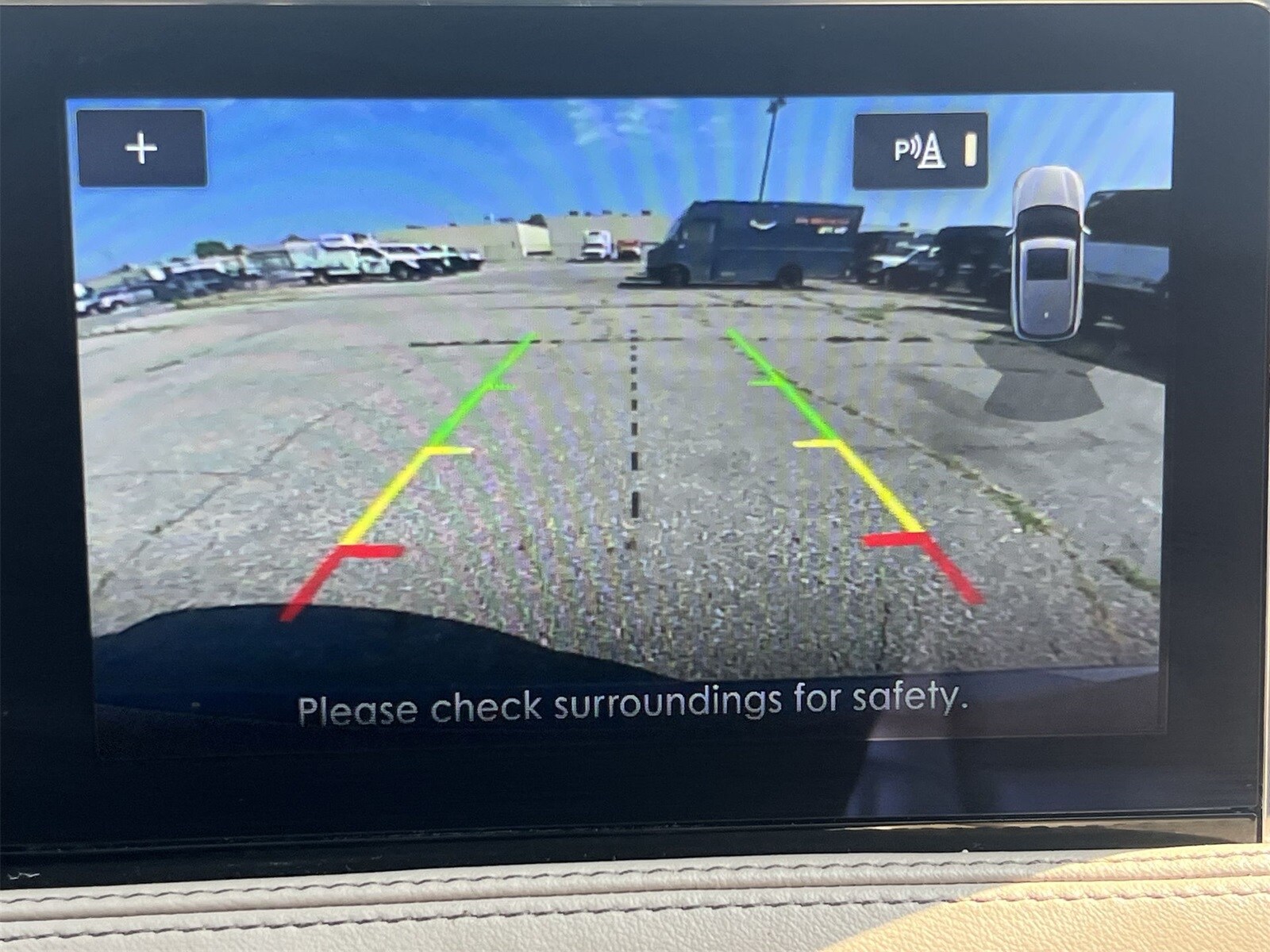 Thumbnail: 2022 Lincoln Corsair - 29