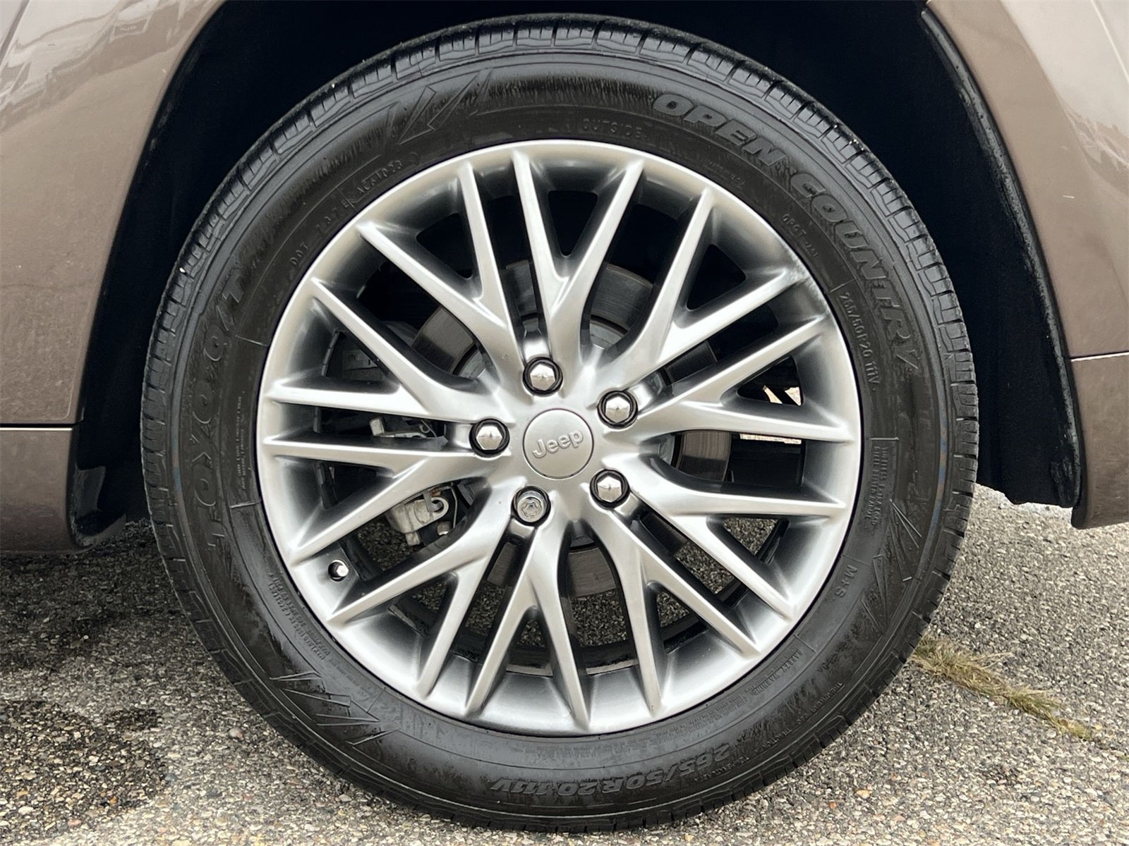 Thumbnail: 2018 Jeep Grand Cherokee - 14