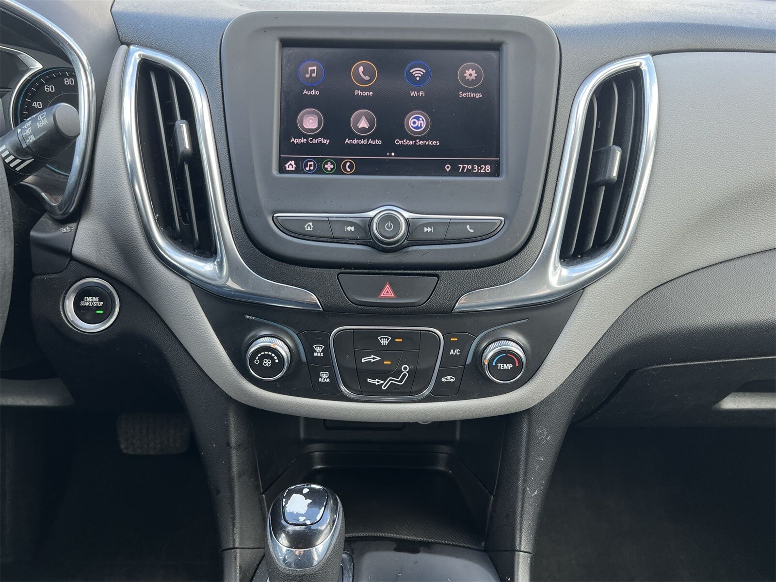 Thumbnail: 2020 Chevrolet Equinox - 28