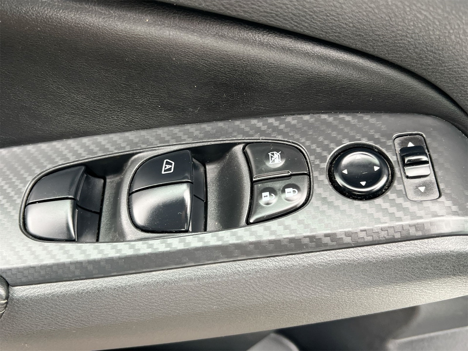 Thumbnail: 2025 Nissan Altima - 17