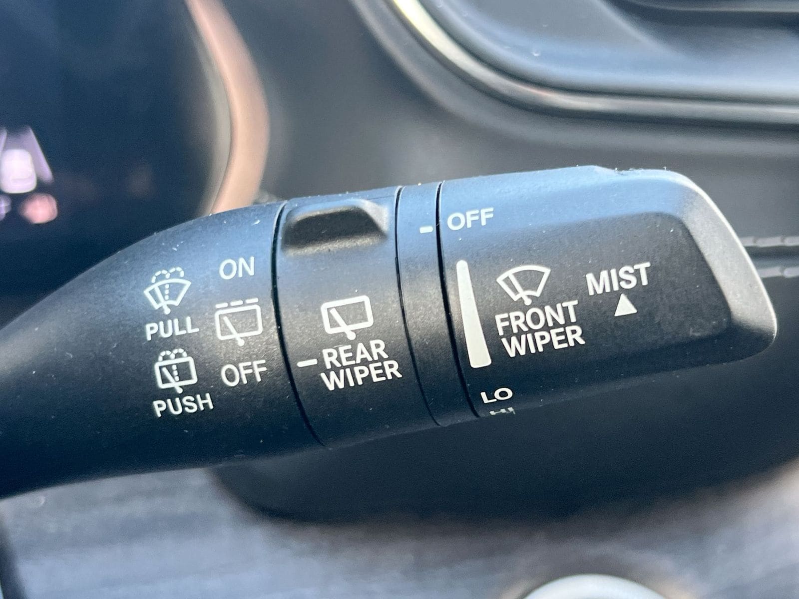 Thumbnail: 2022 Jeep Grand Cherokee - 25