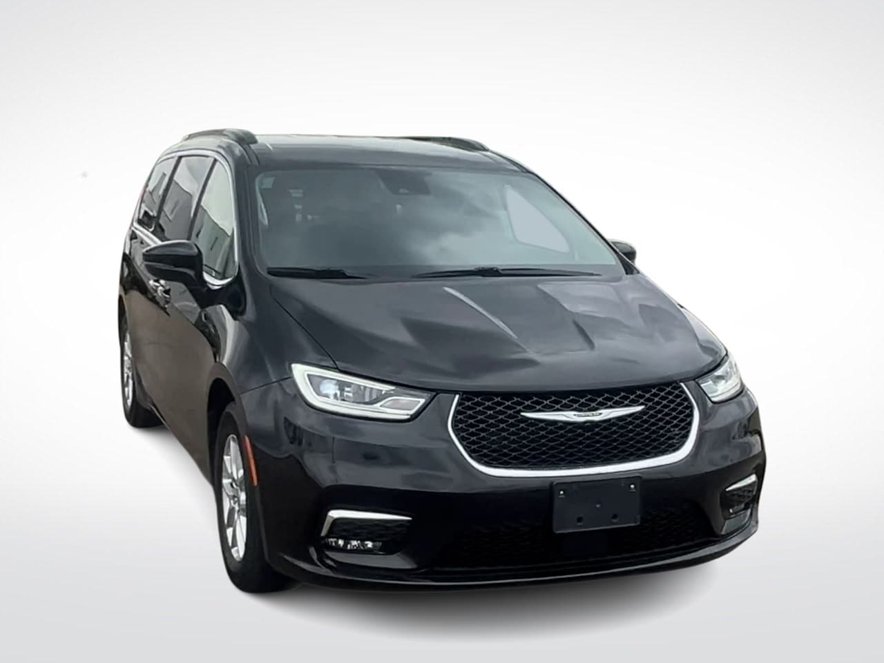Thumbnail: 2022 Chrysler Pacifica - 3