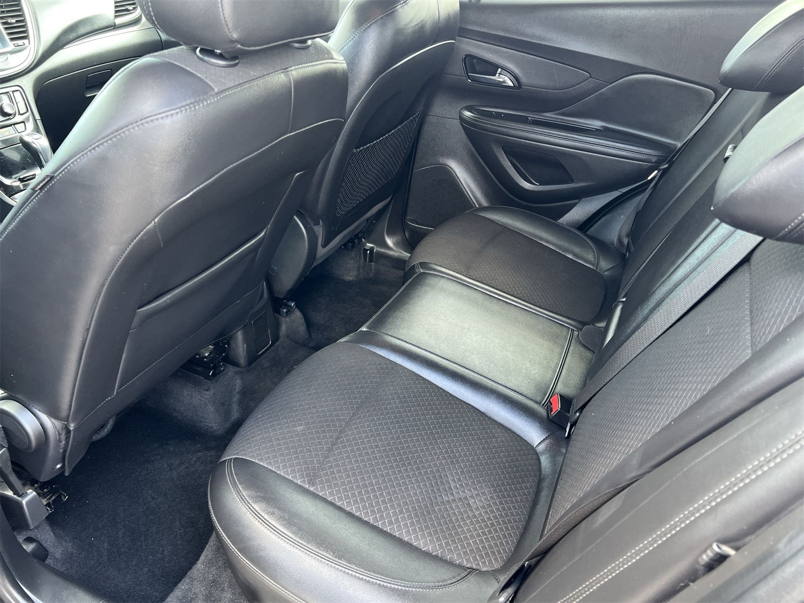 Thumbnail: 2018 Buick Encore - 19