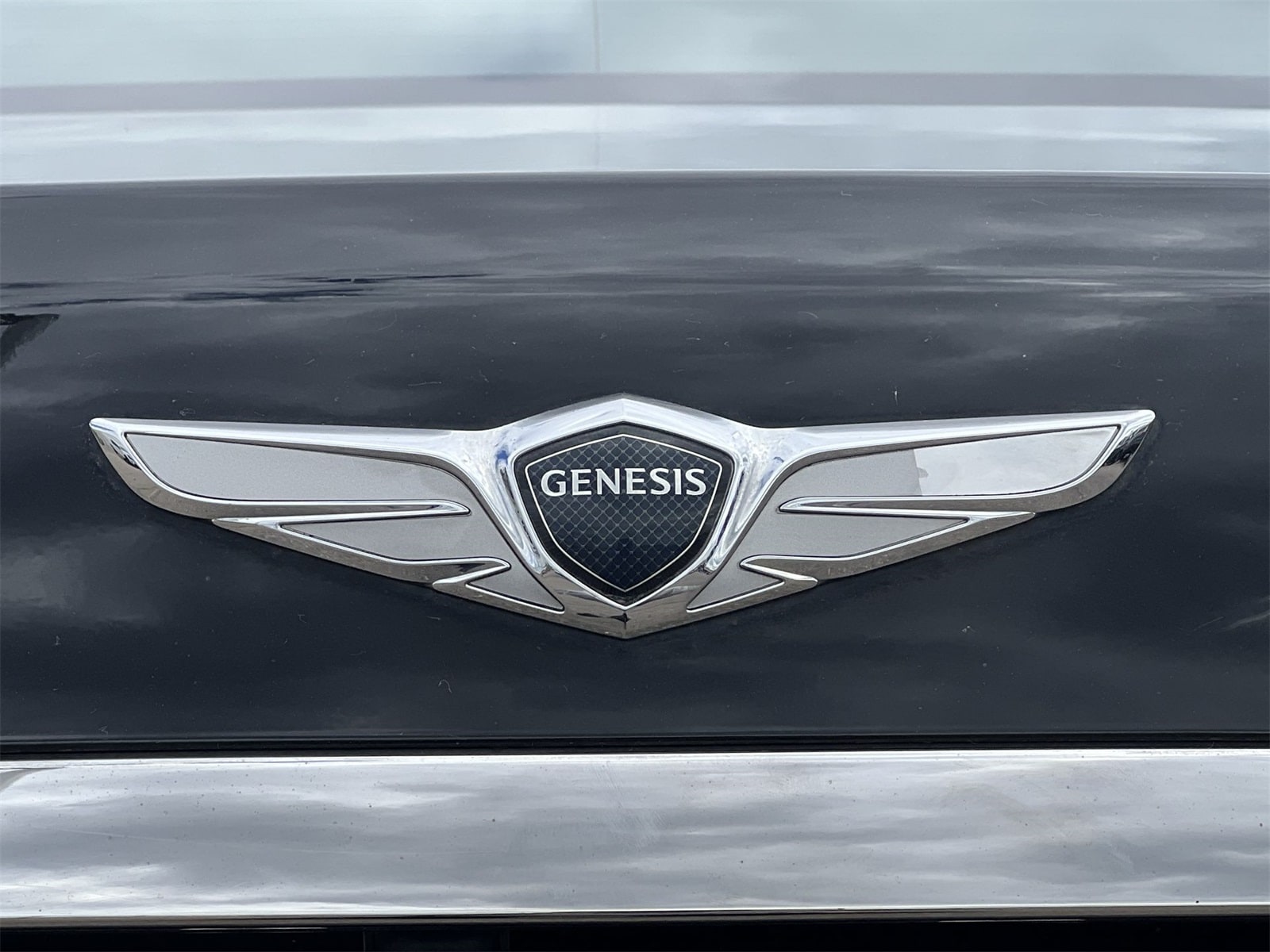 Thumbnail: 2017 Genesis G90 - 12