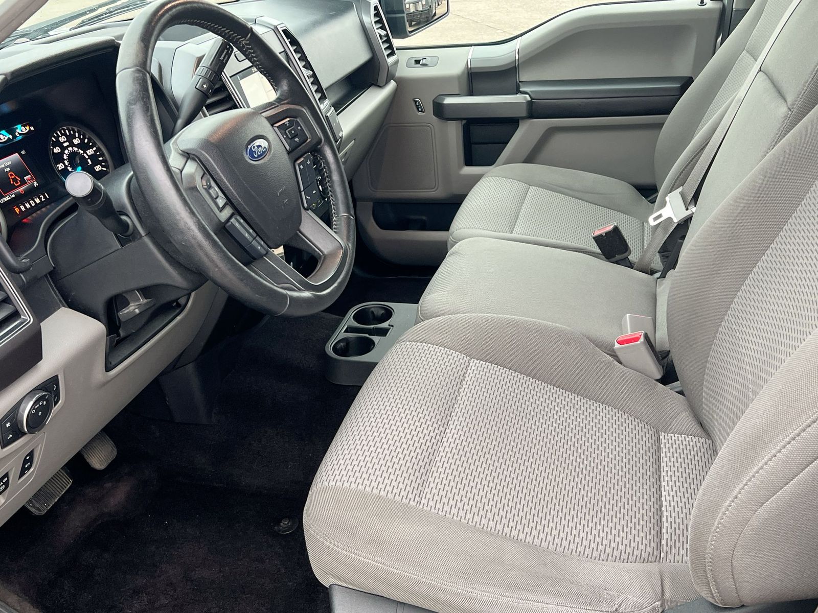 Thumbnail: 2017 Ford F-150 - 10