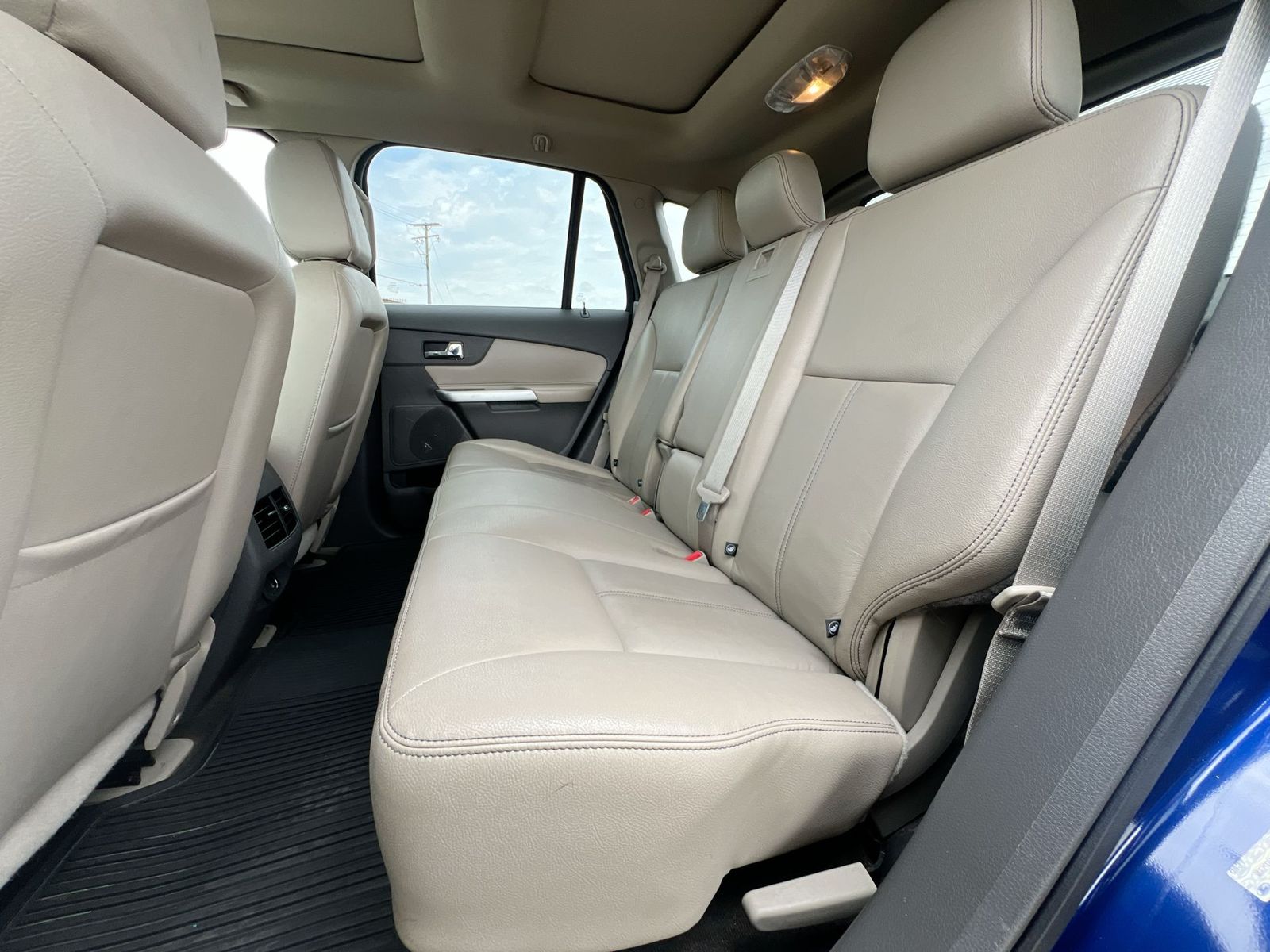 Thumbnail: 2013 Ford Edge - 19