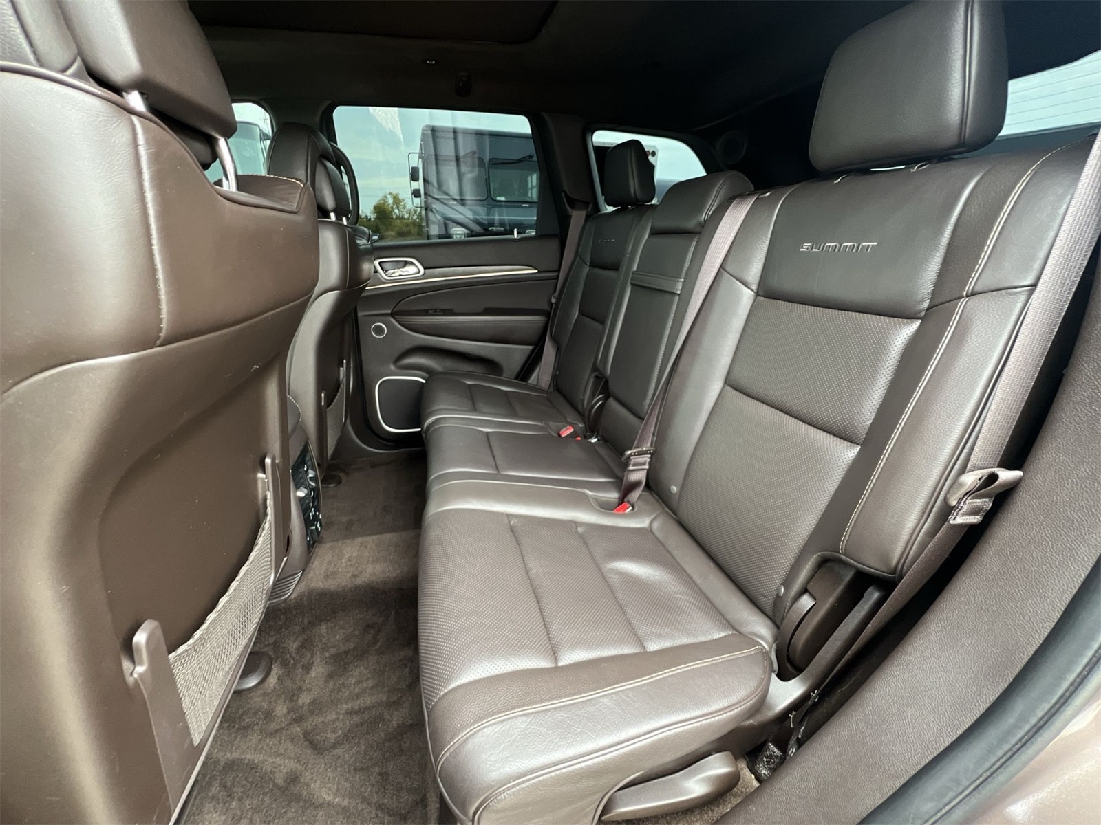 Thumbnail: 2018 Jeep Grand Cherokee - 20