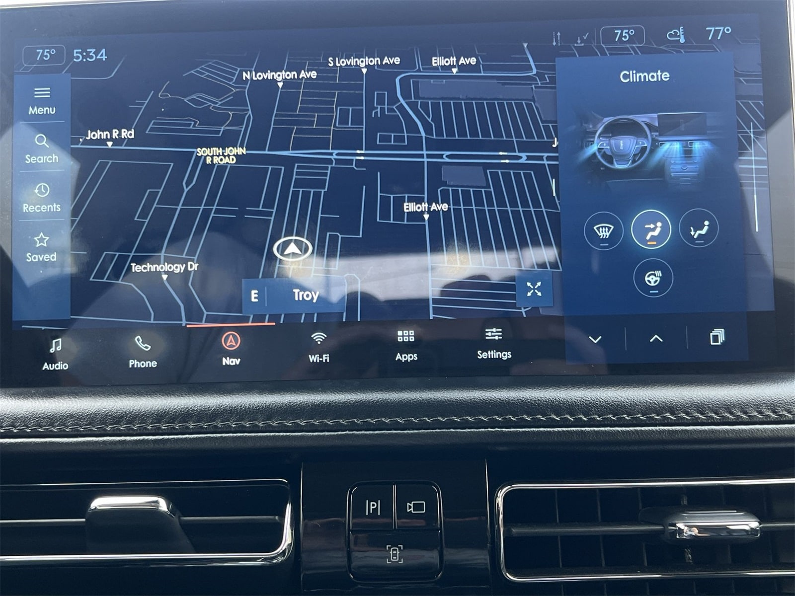 Thumbnail: 2022 Lincoln Nautilus - 29