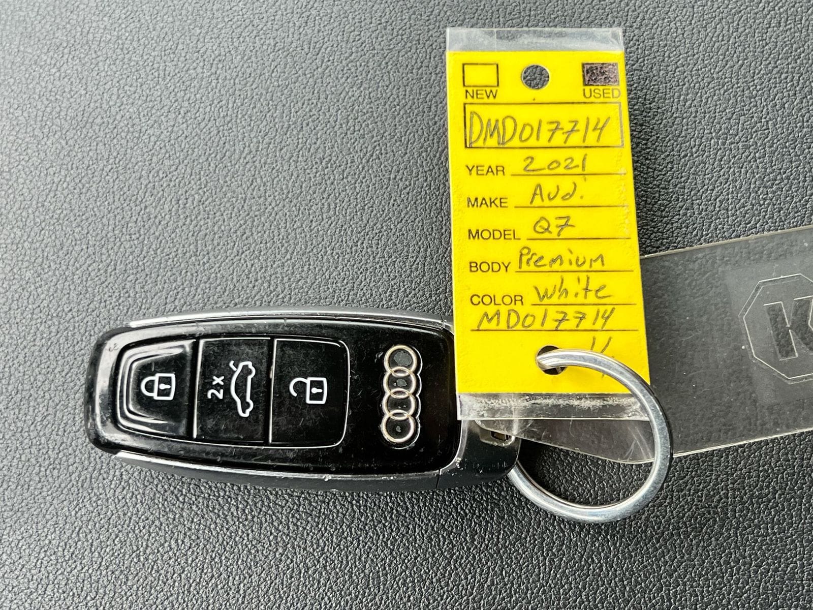 Thumbnail: 2021 Audi Q7 - 36