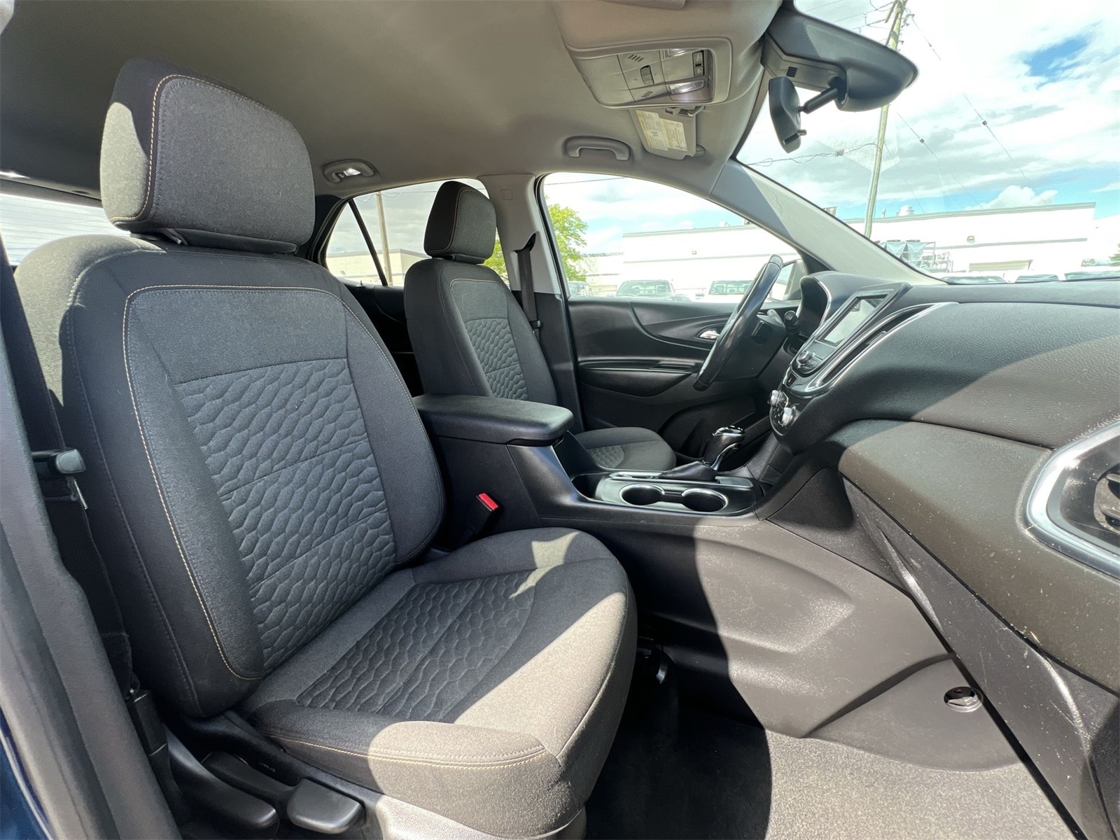 Thumbnail: 2019 Chevrolet Equinox - 21