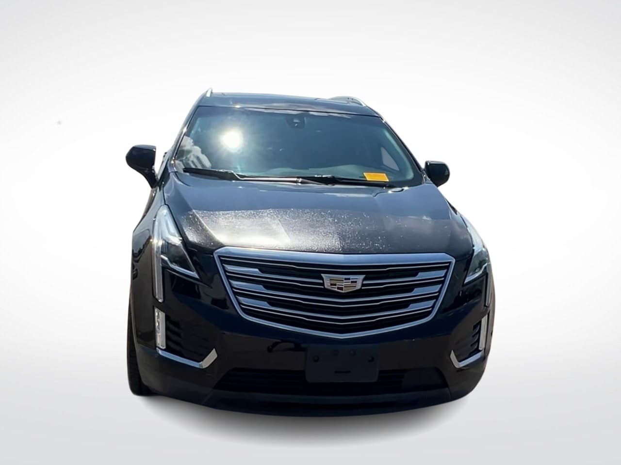 Thumbnail: 2017 Cadillac XT5 - 3