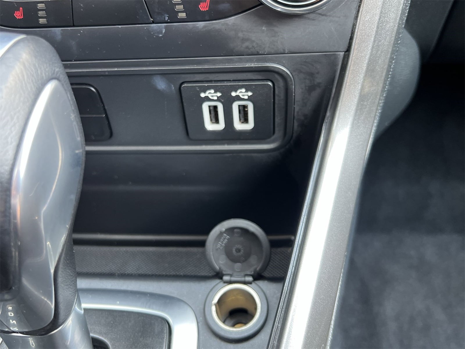 2018 Ford EcoSport SE 34
