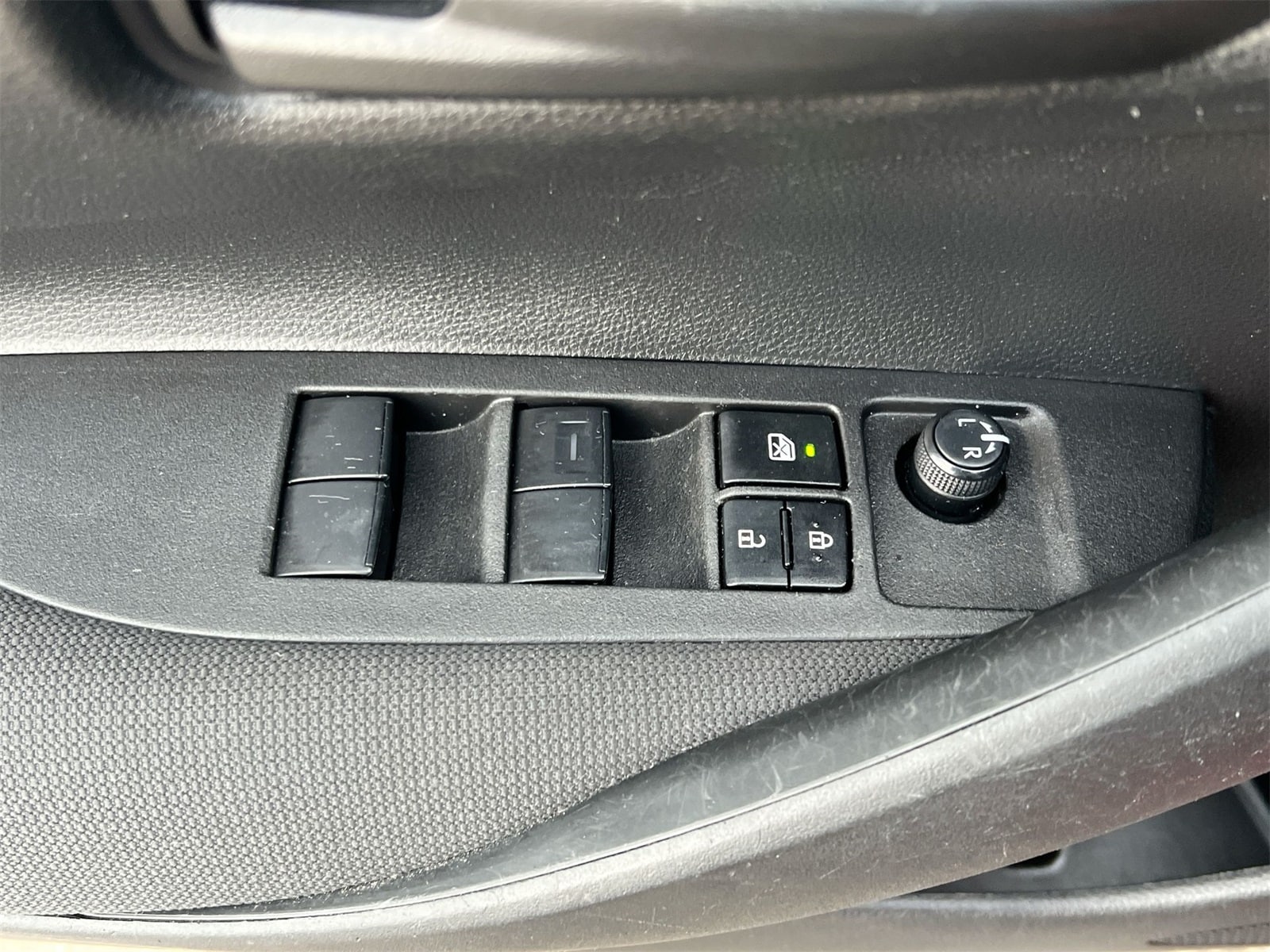 Thumbnail: 2022 Toyota Corolla - 17