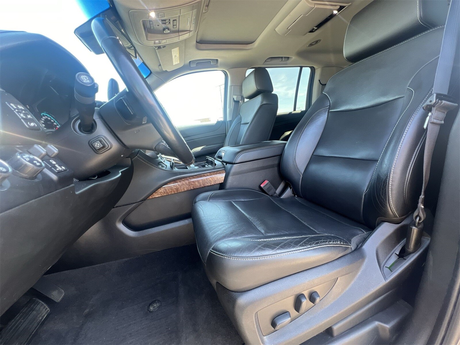 Thumbnail: 2019 Chevrolet Suburban - 17