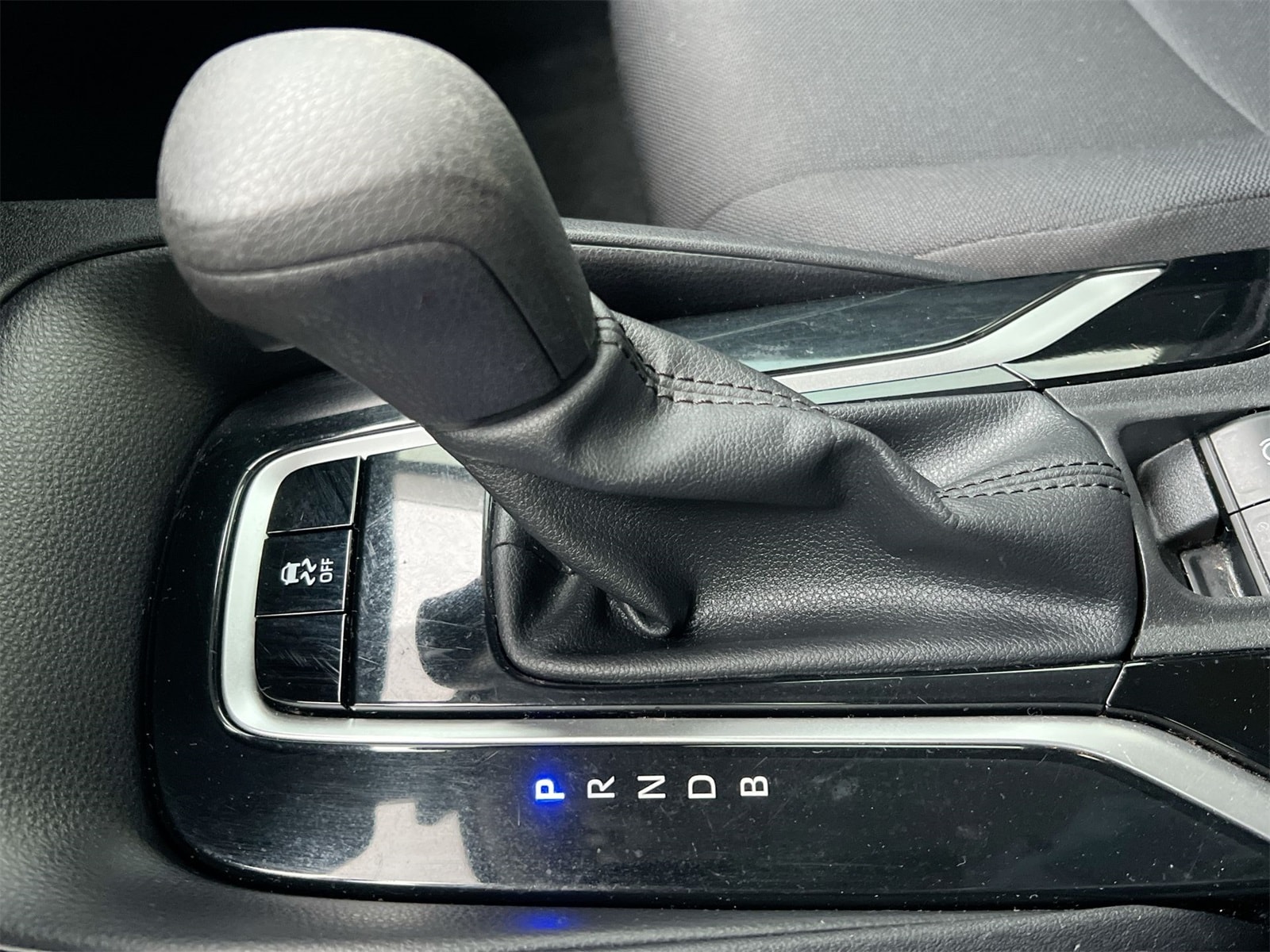 Thumbnail: 2022 Toyota Corolla - 32